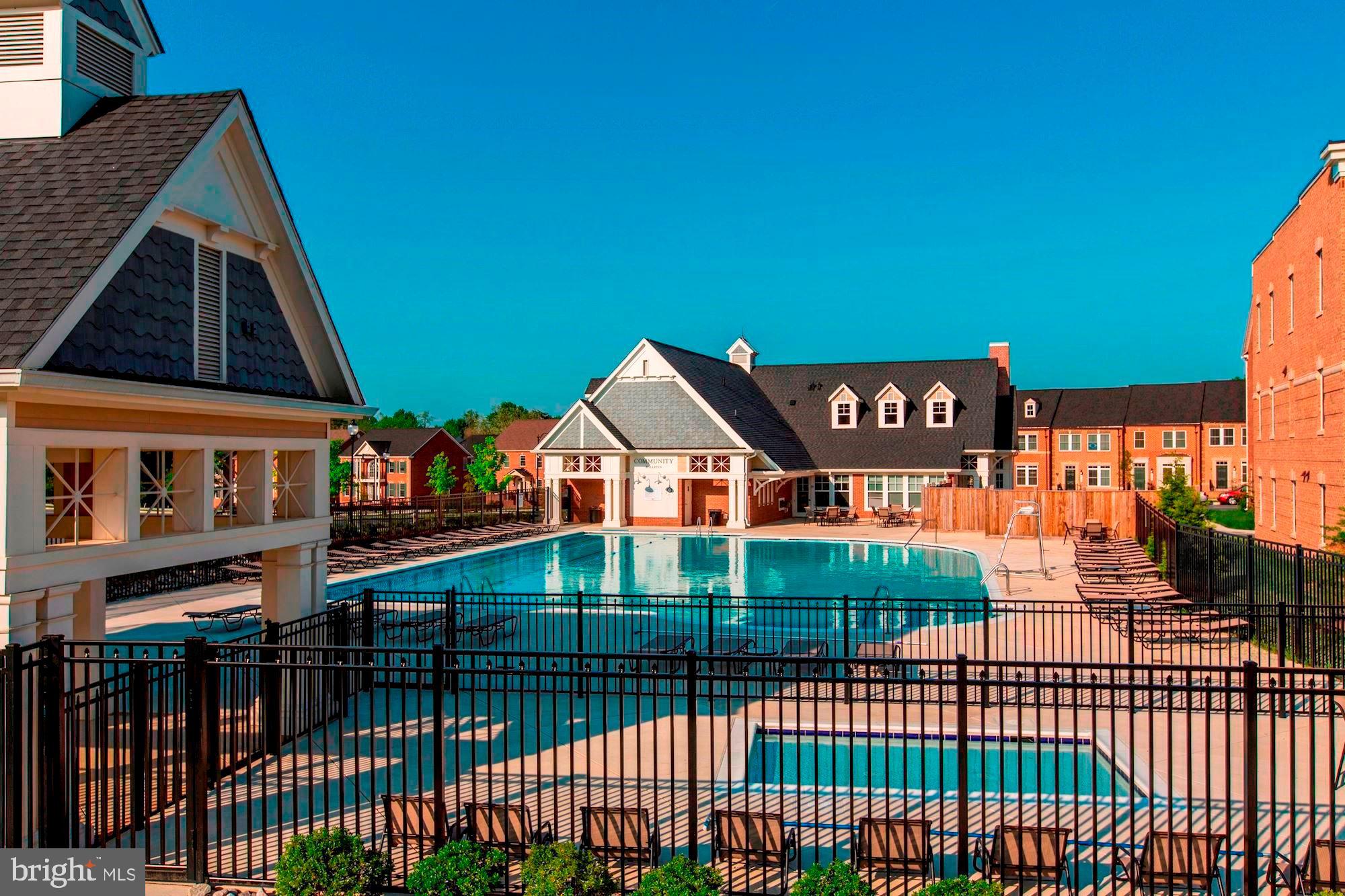 PARKLANDS AT WATKINS MILL - Residential