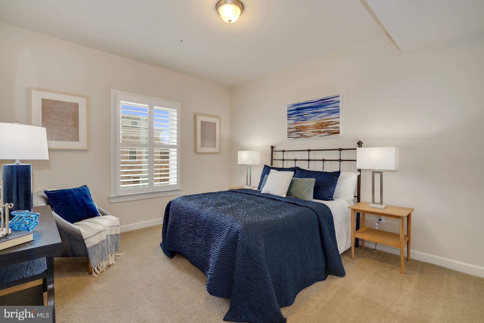 PARKLANDS AT WATKINS MILL - Residential