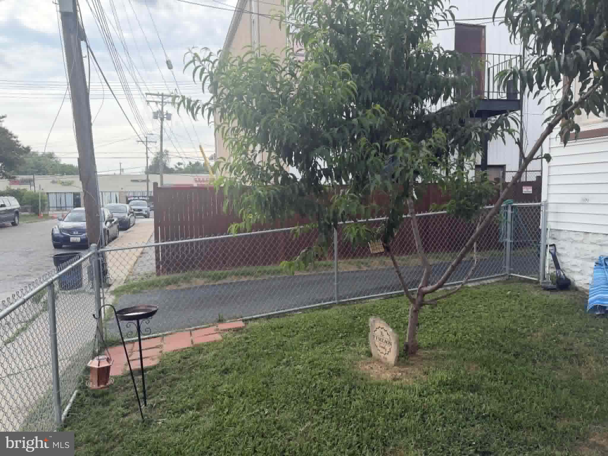 MOUNT HOLLY TERRACE - Residential