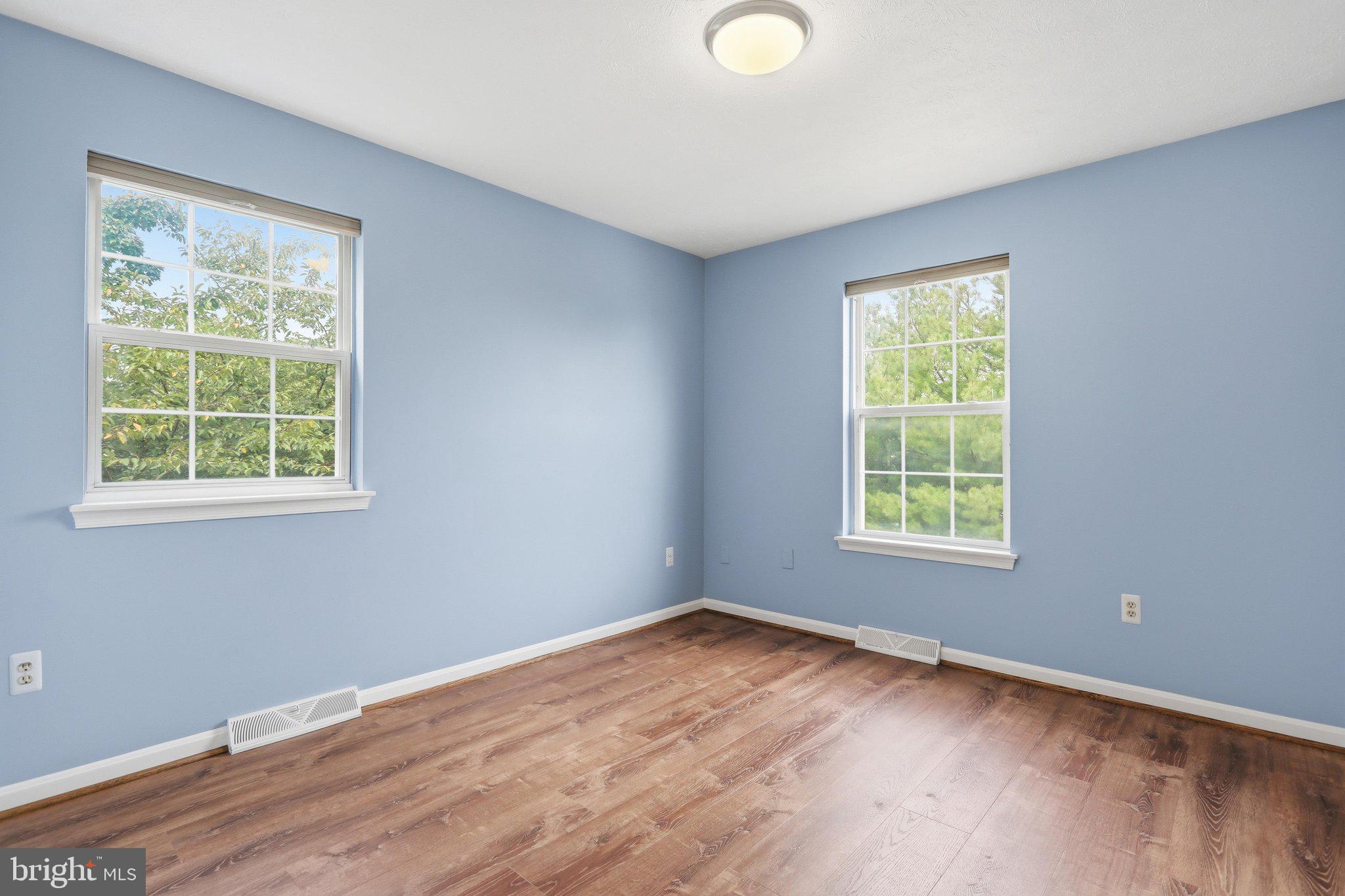 WELLINGTON TRACE - Residential