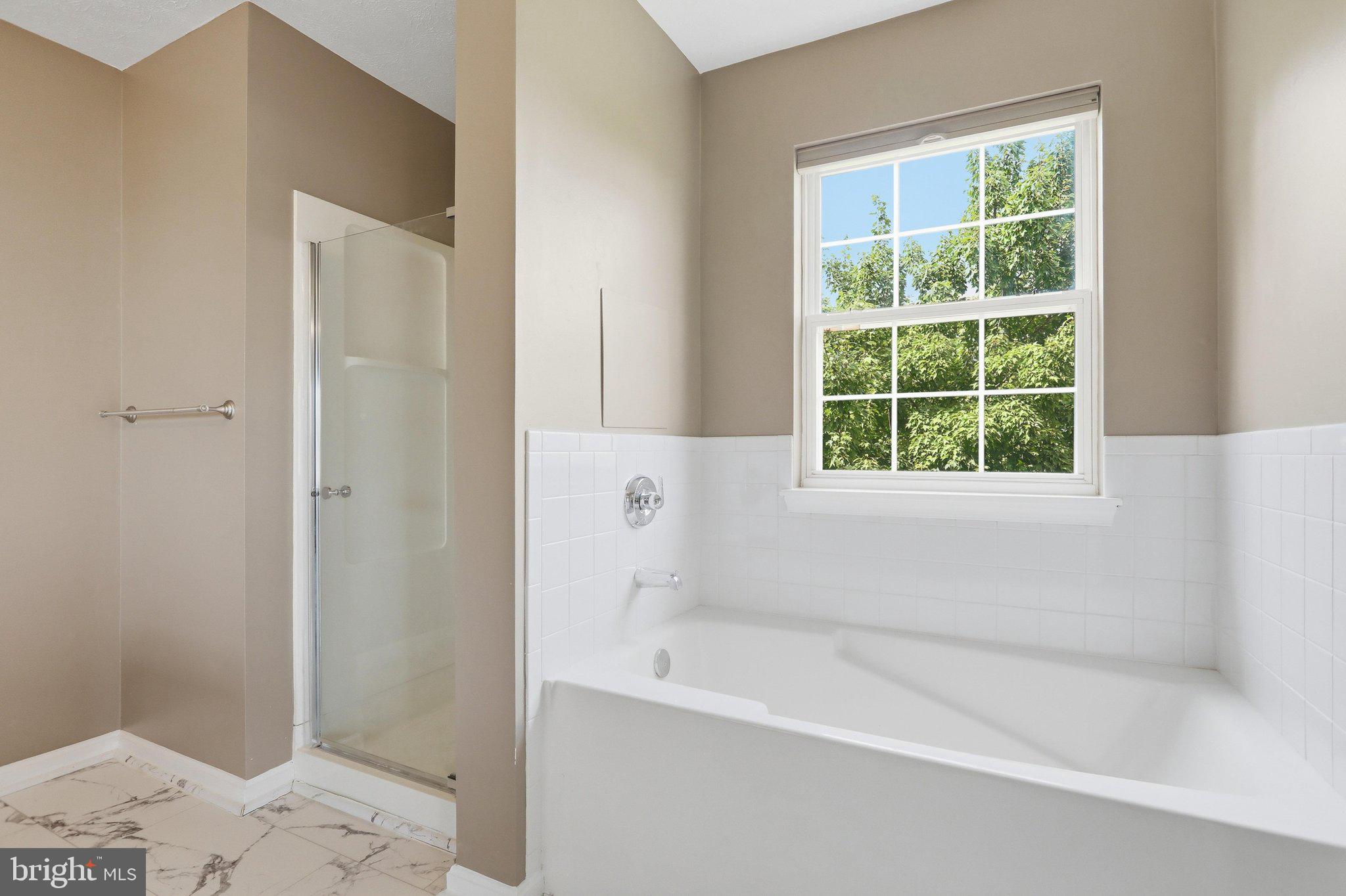 WELLINGTON TRACE - Residential