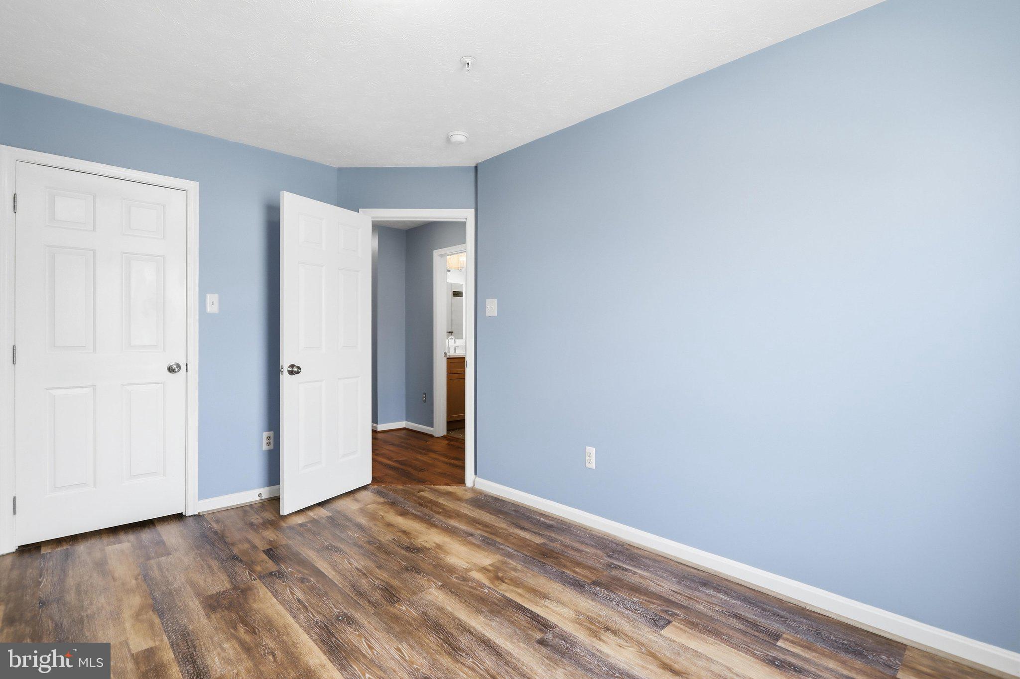 WELLINGTON TRACE - Residential