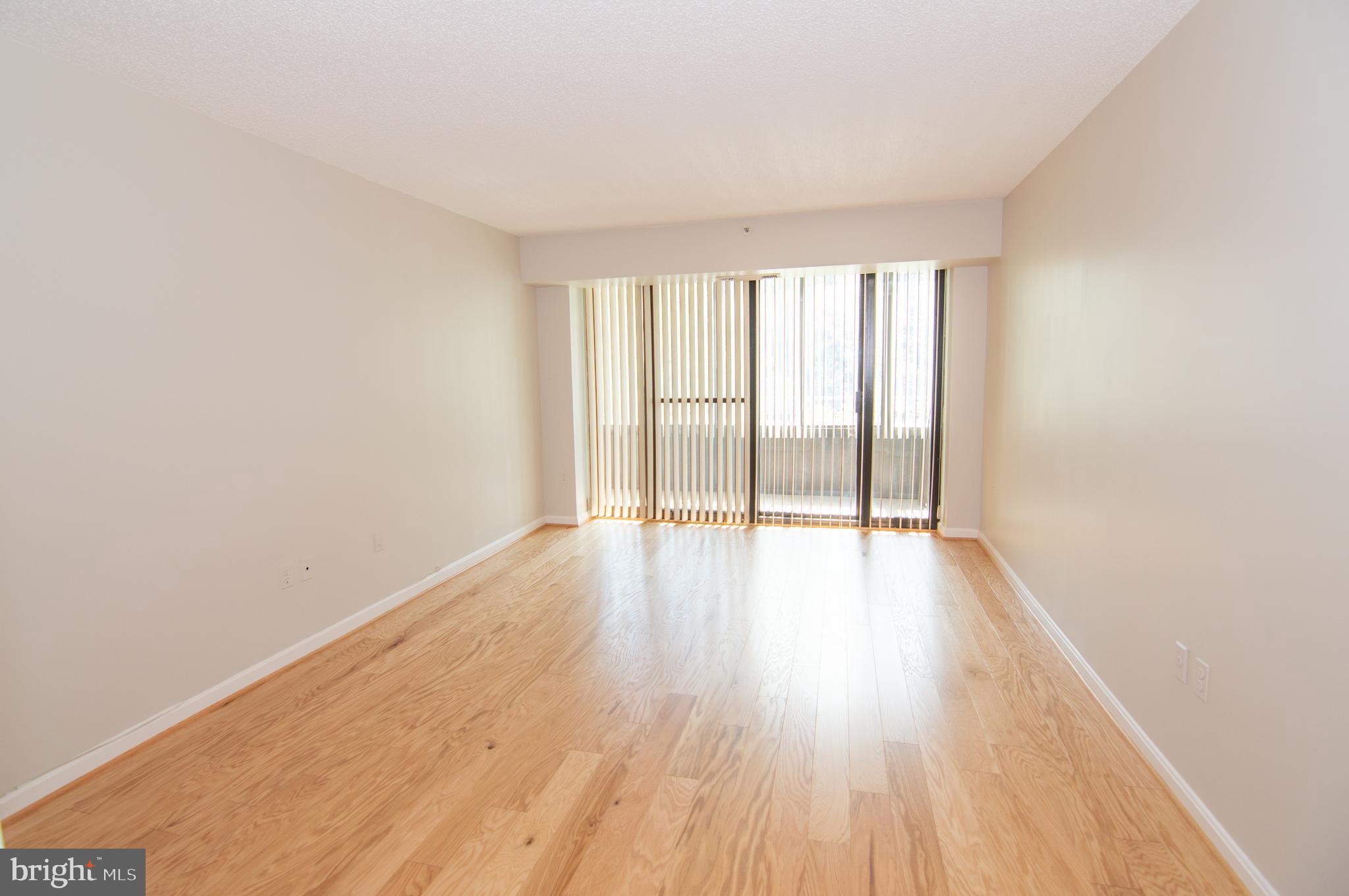 CRYSTAL GATEWAY - Residential Lease
