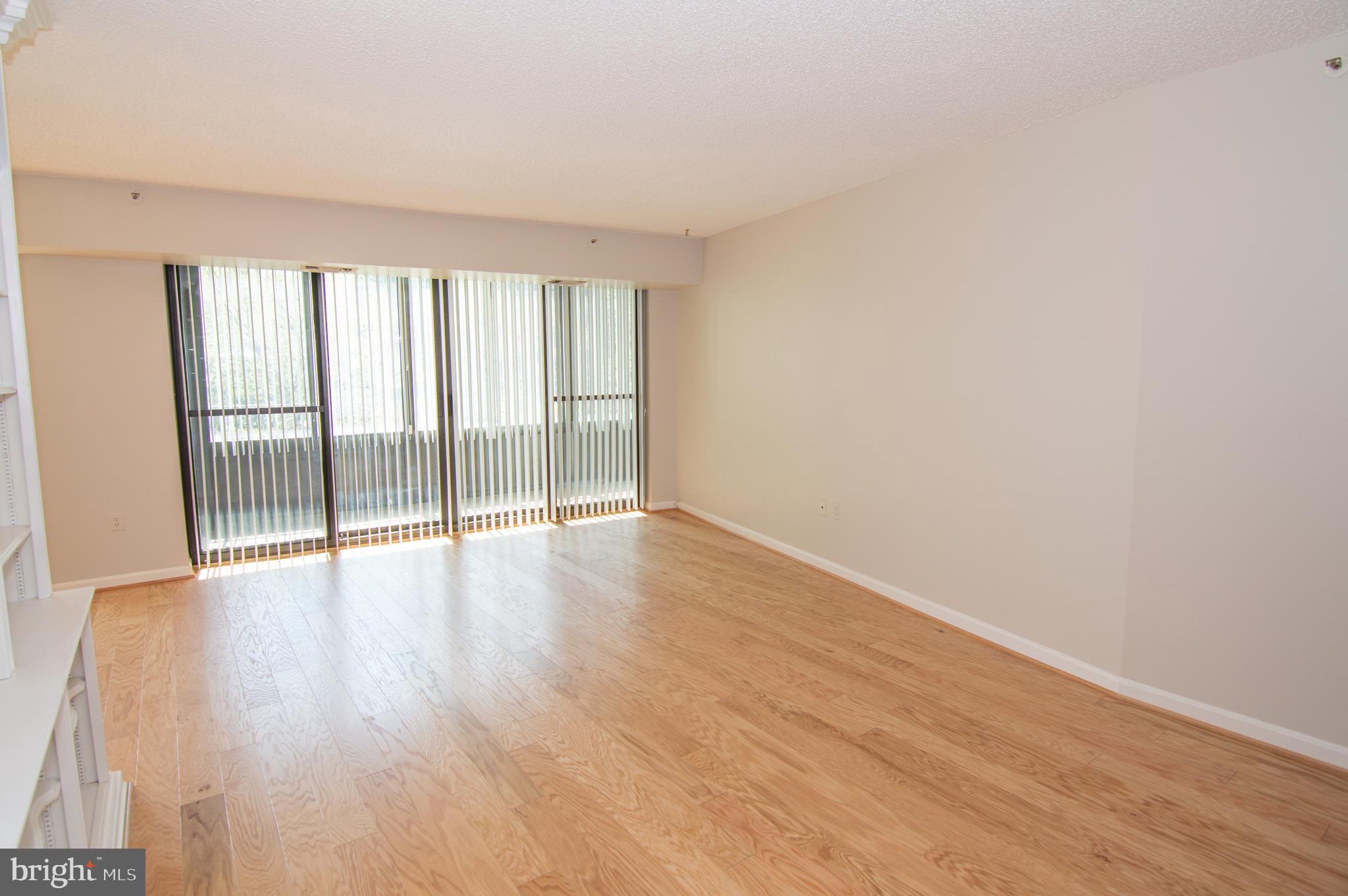 CRYSTAL GATEWAY - Residential Lease