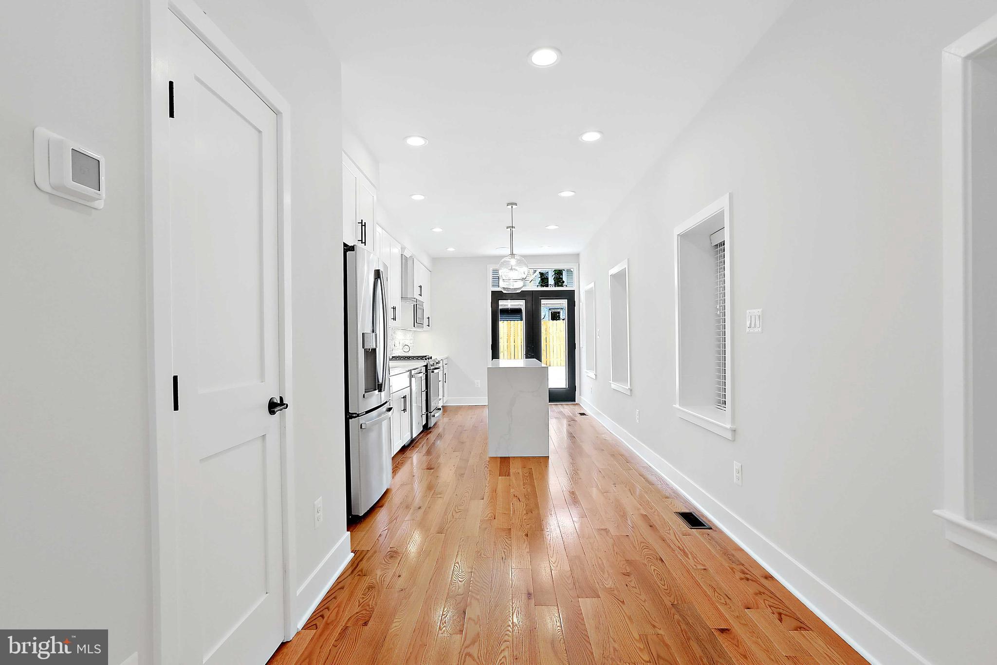 BUTCHER'S HILL - Residential