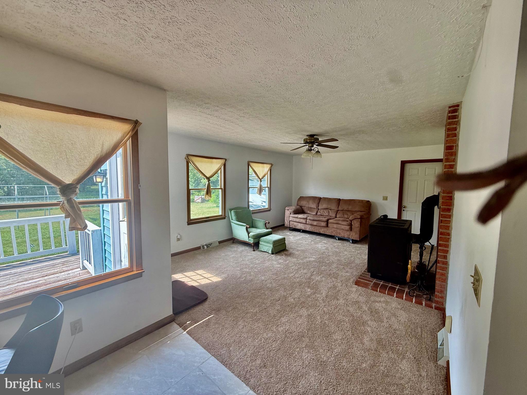 BERRYVILLE - Residential