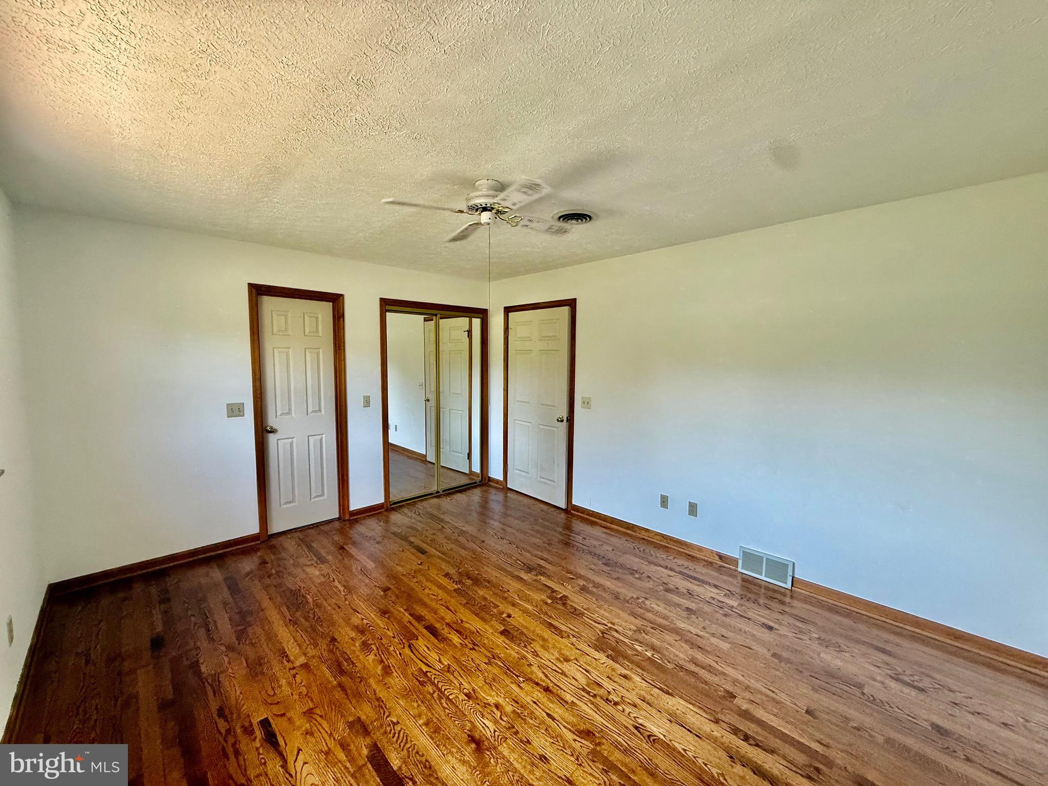 BERRYVILLE - Residential