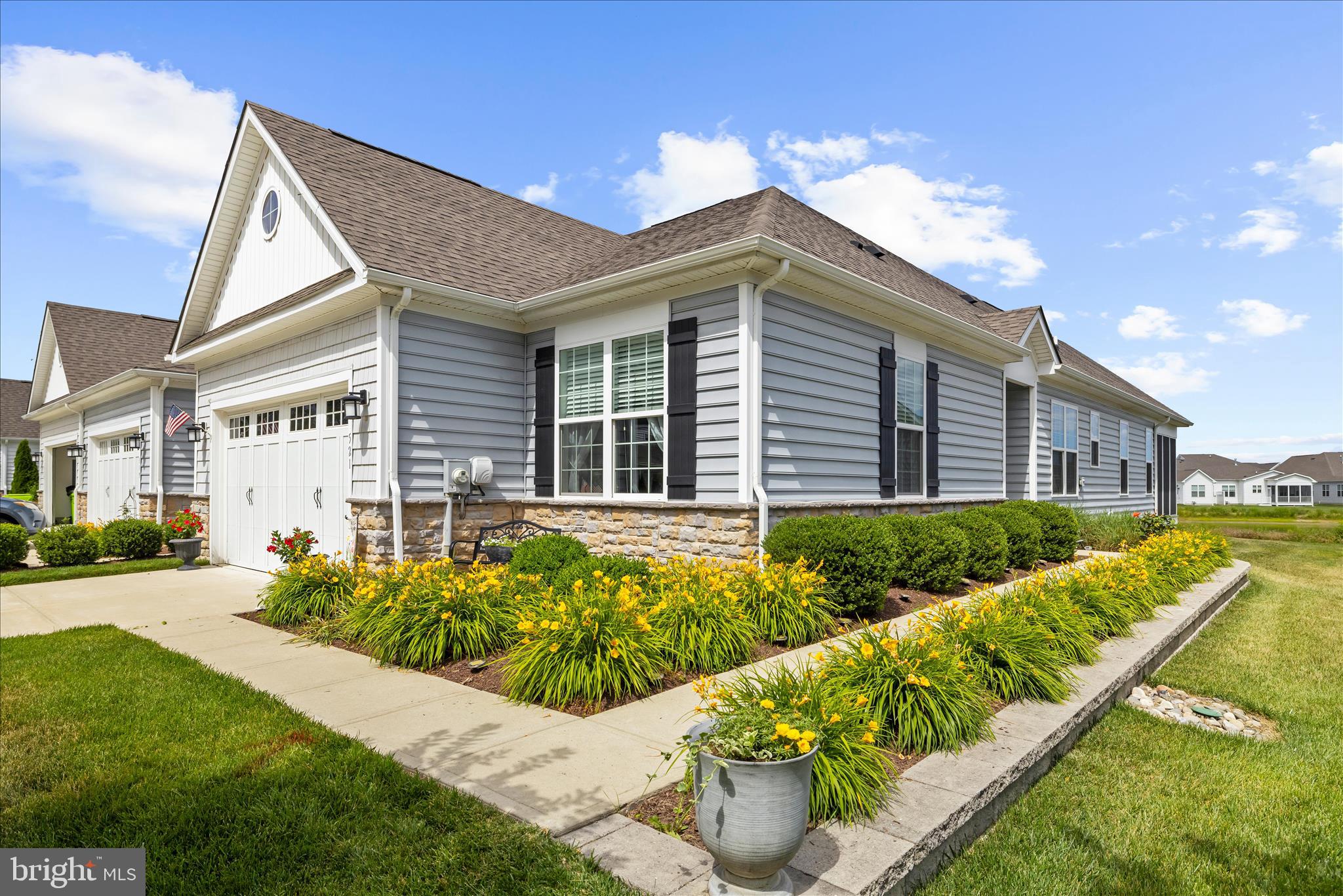 BAY BRIDGE COVE - Residential
