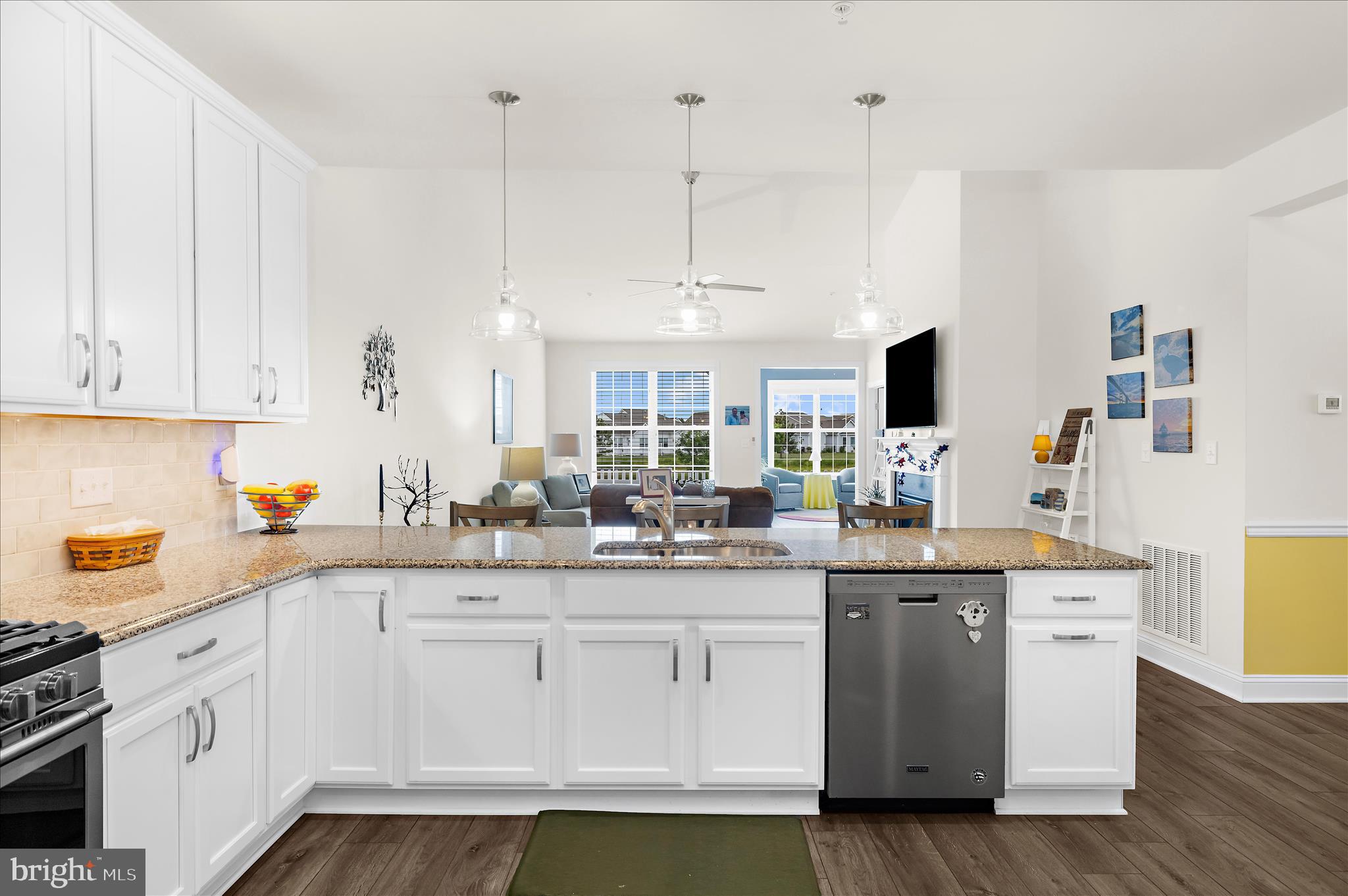BAY BRIDGE COVE - Residential