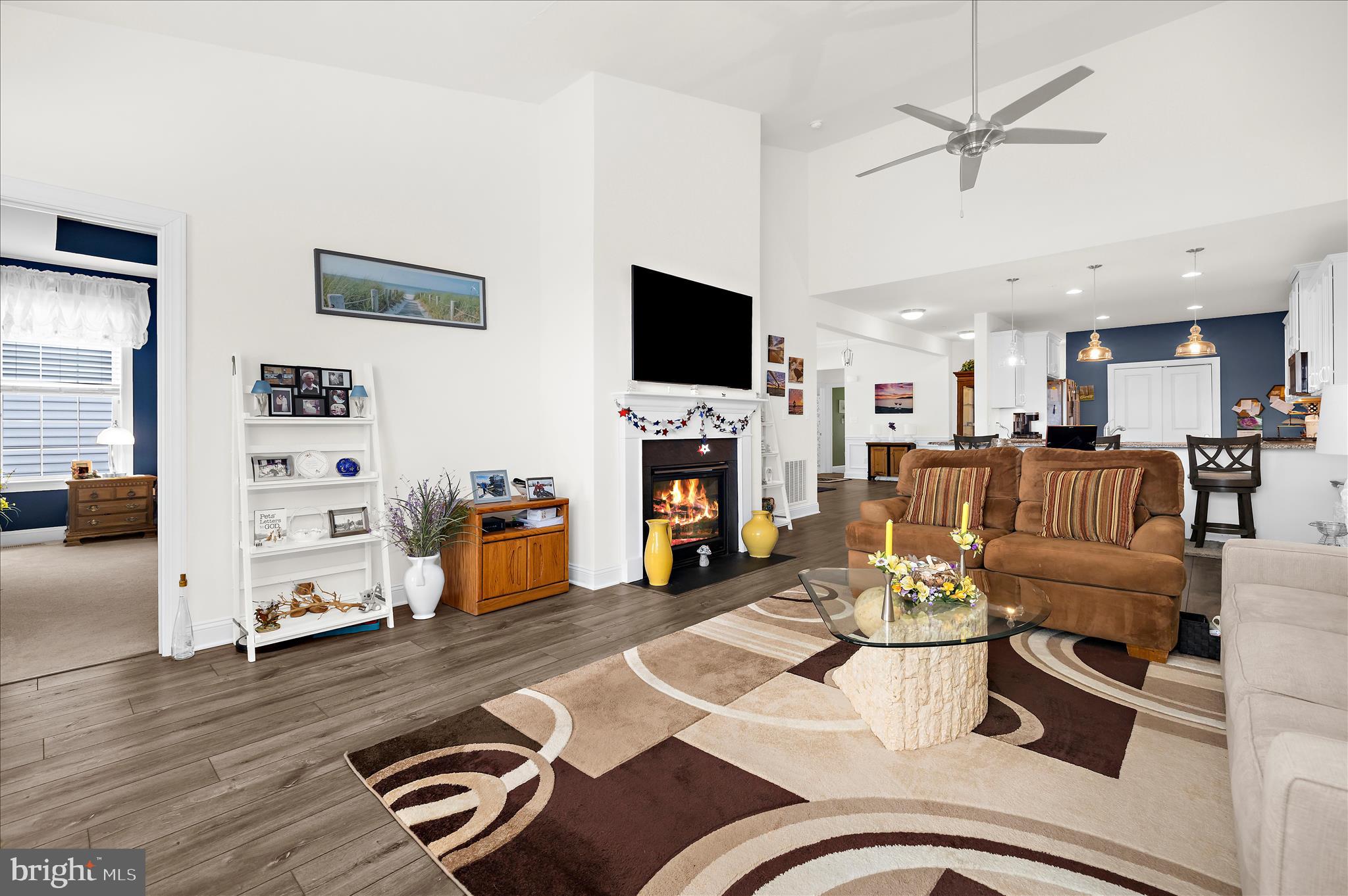 BAY BRIDGE COVE - Residential