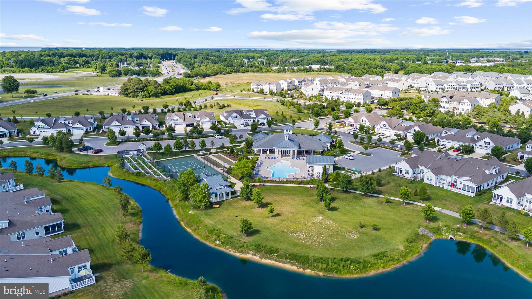 BAY BRIDGE COVE - Residential