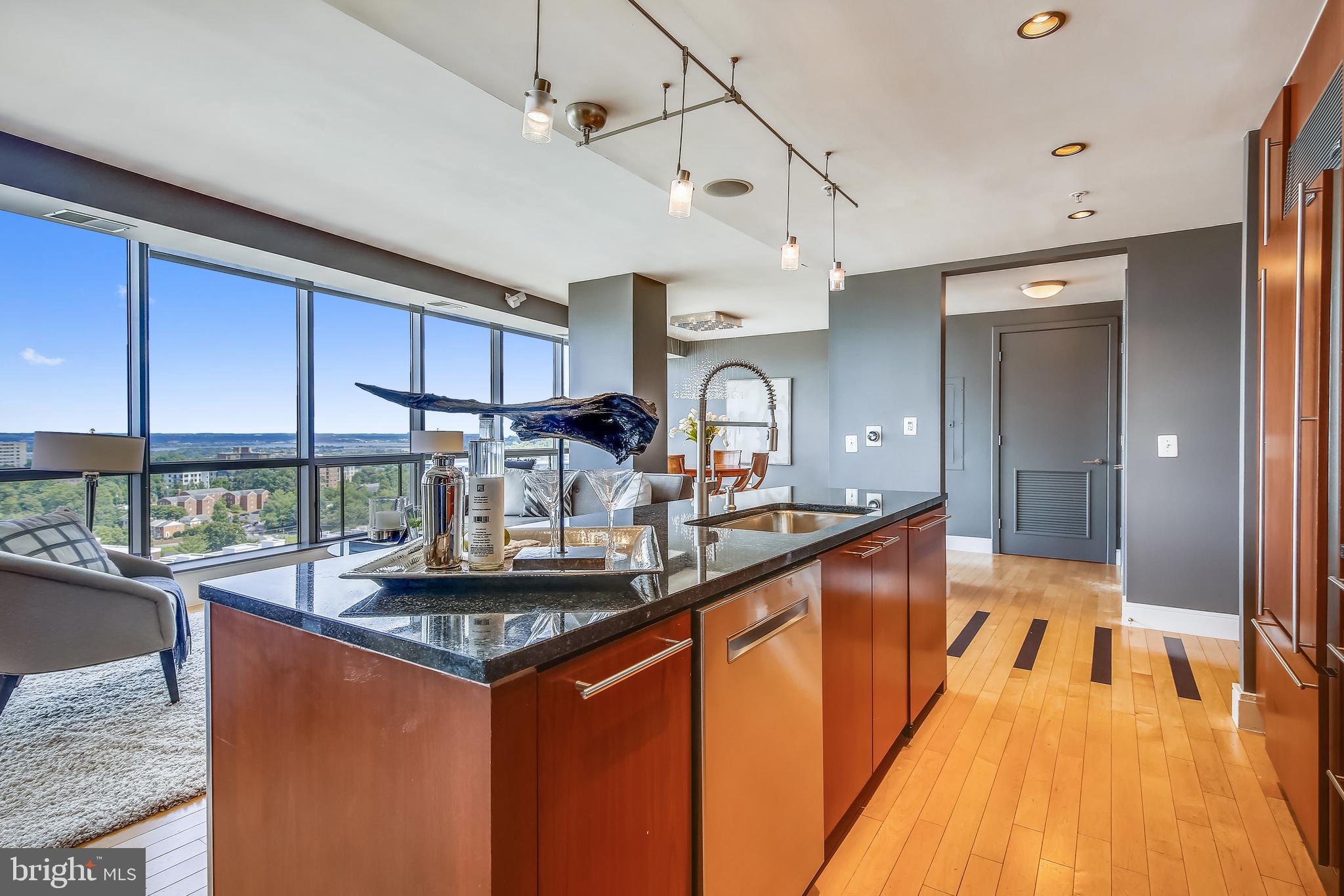 ODYSSEY - Residential Lease
