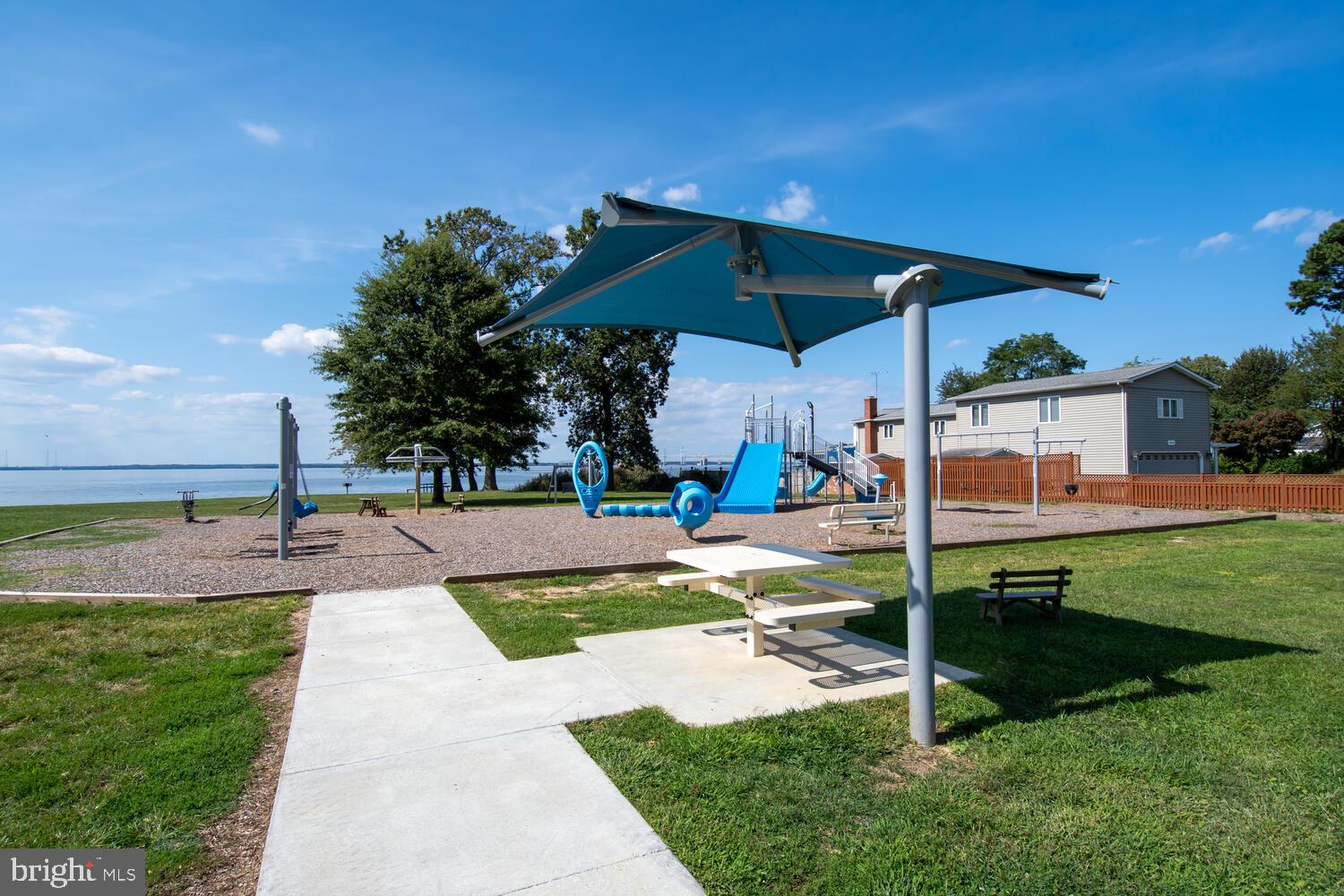 BAY CITY - Residential