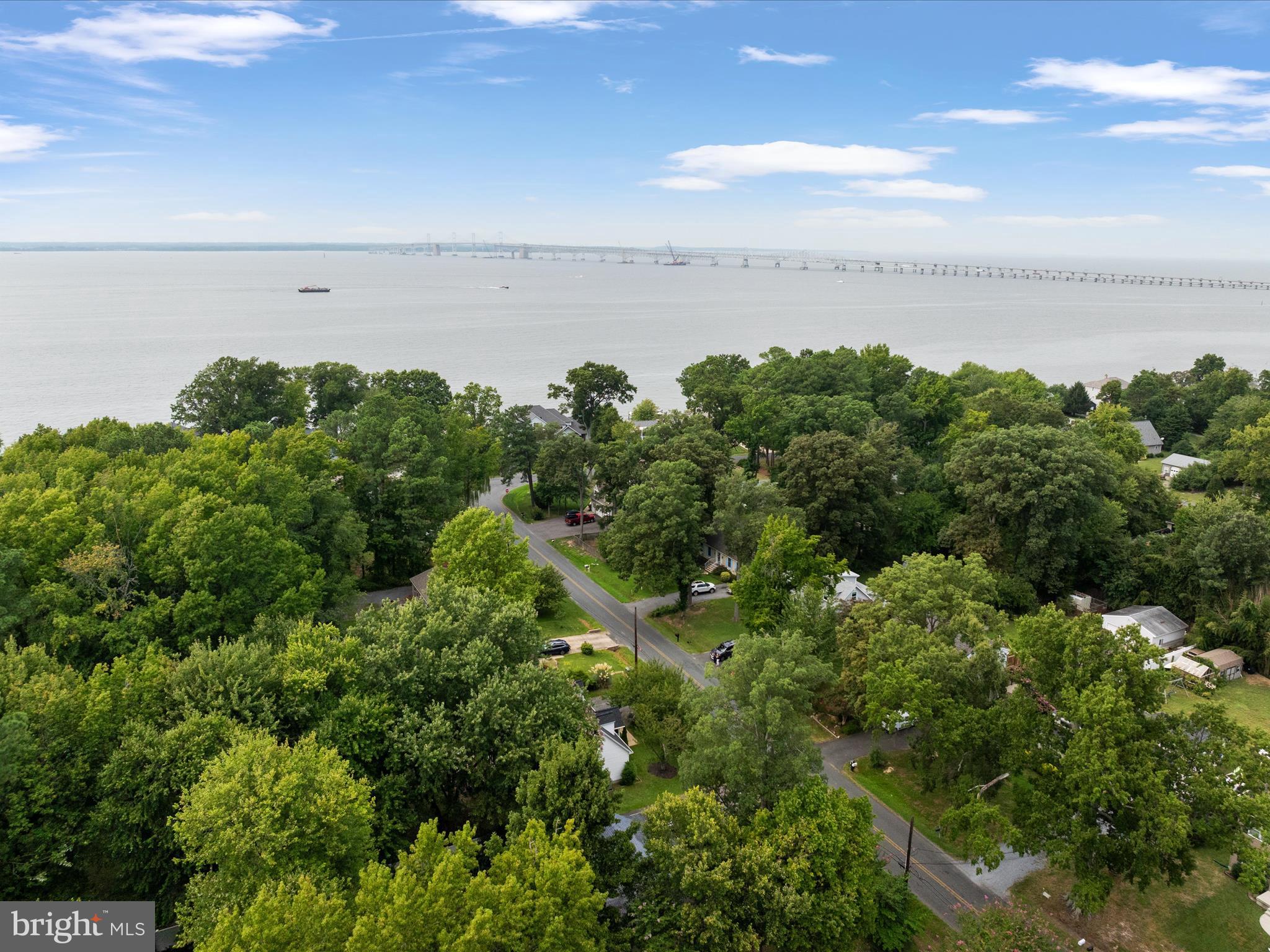 BAY CITY - Residential