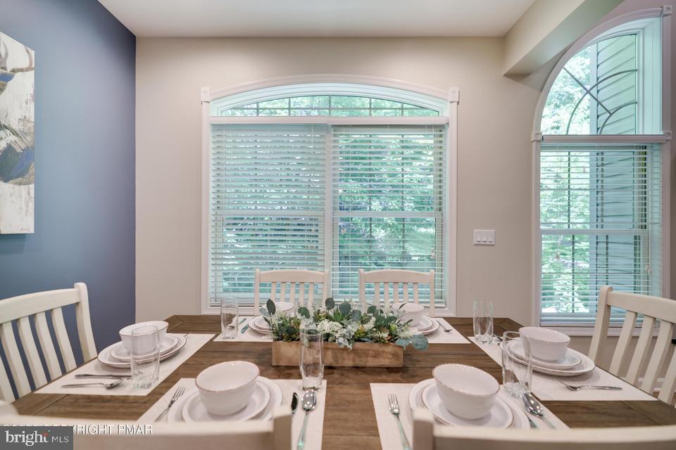 LAURELWOODS - Residential