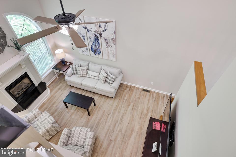 LAURELWOODS - Residential