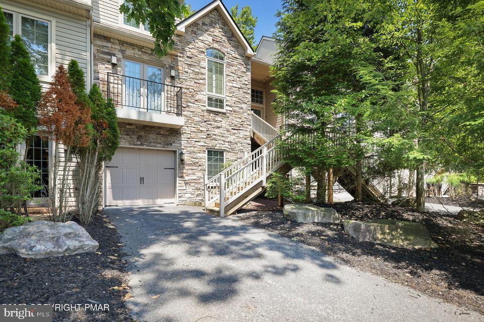 Active 5 star Airbnb Listing! Beautifully furnished 4 bedroom, 3.5 bath townhouse is move in ready and located in a highly desirable community! Featuring a spacious layout and a private garage, this property is perfect as a primary residence, vacation home or income generating investment. Turnkey and thoughtfully appointed, it offers comfort, convenience and immediate rental potential! Call today to set up your private showing!