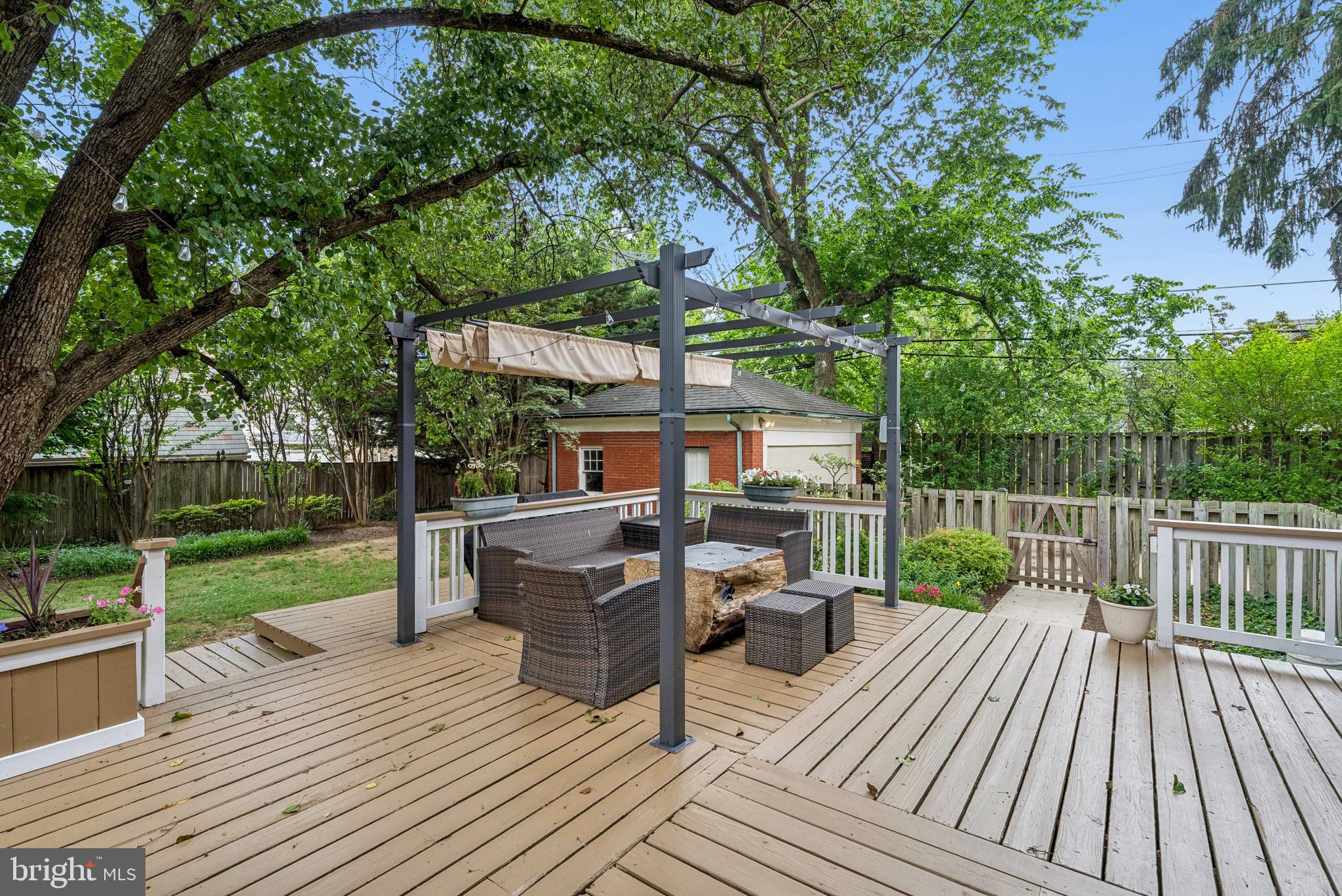 STONELEIGH - Residential
