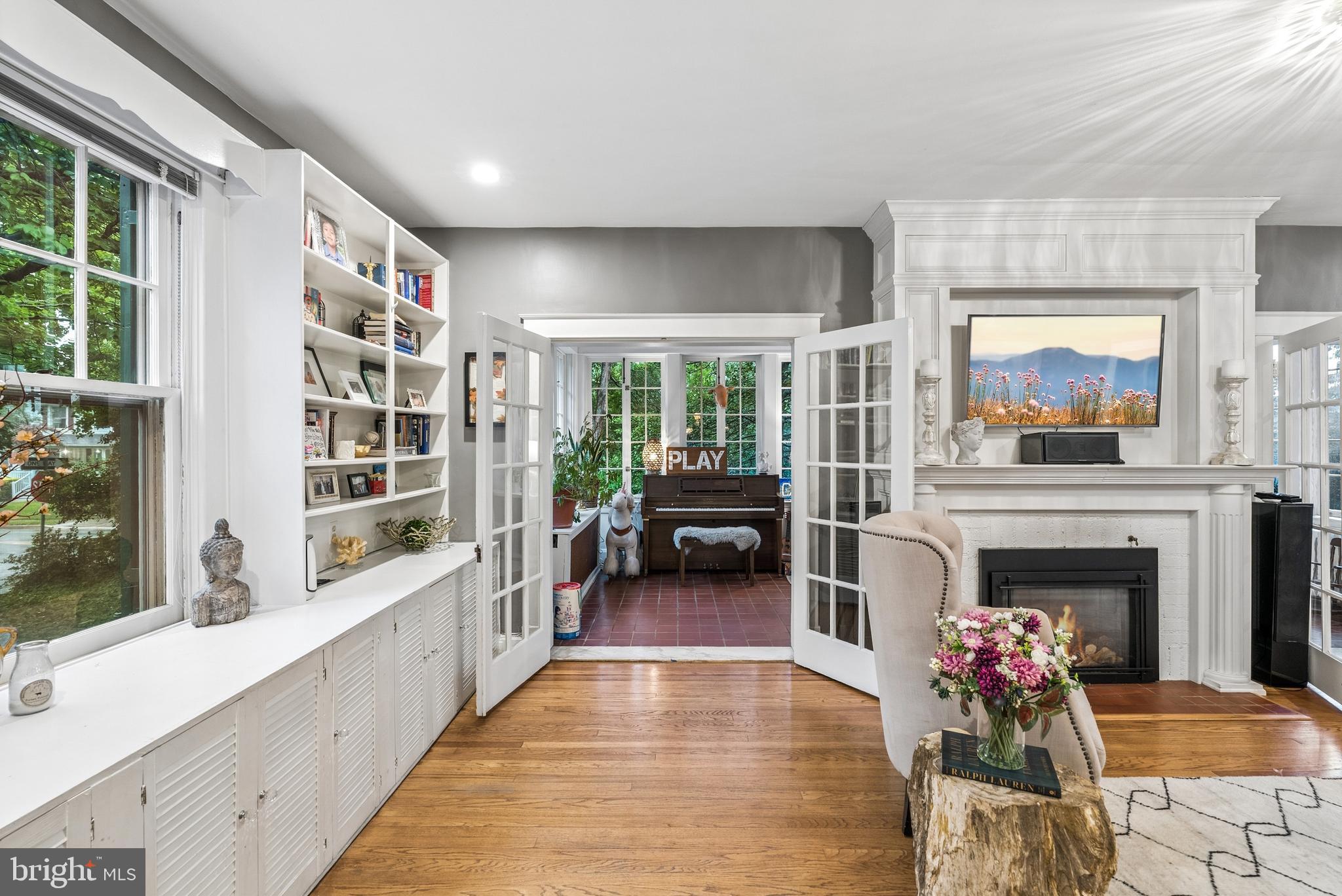 STONELEIGH - Residential