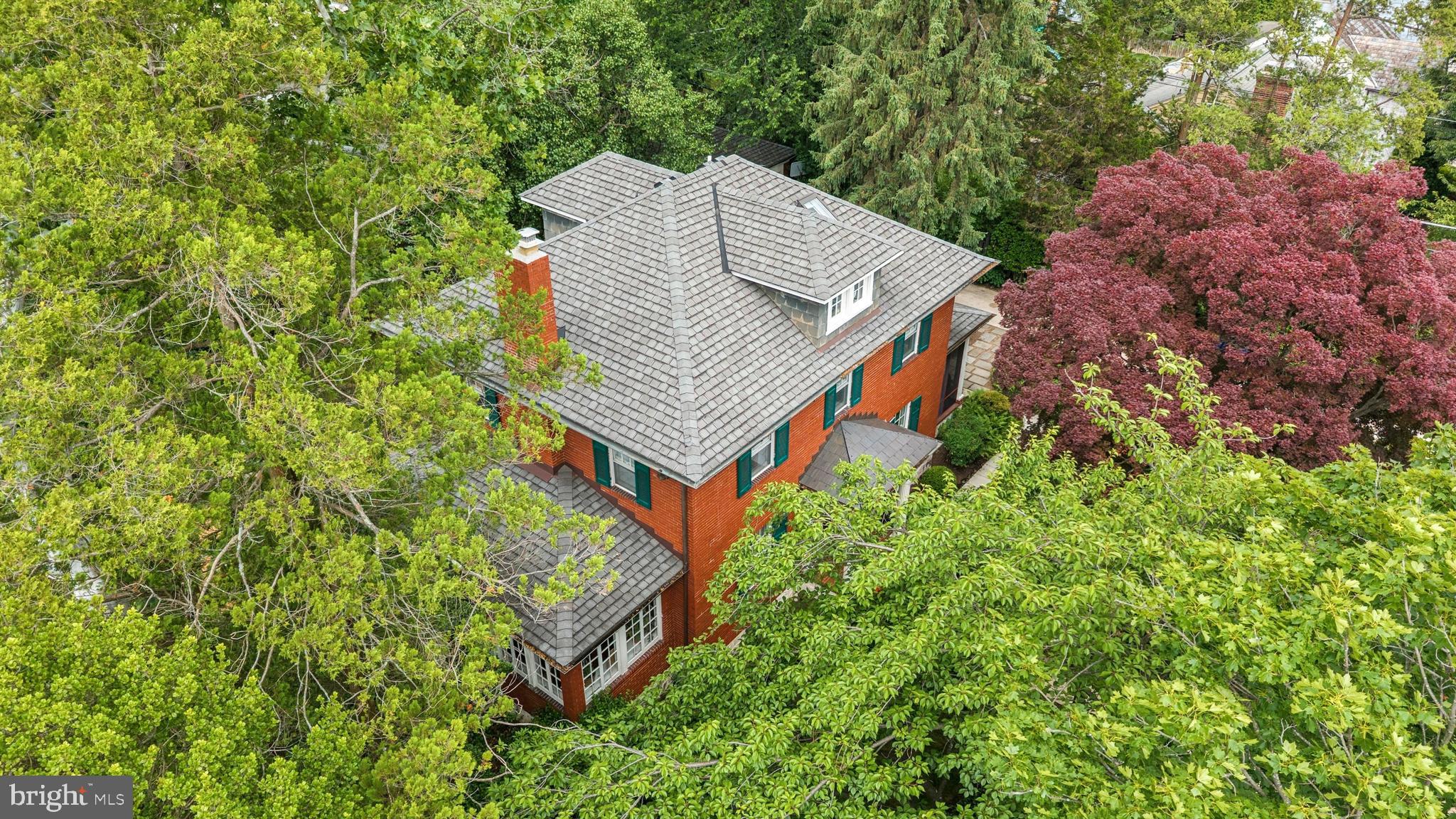 STONELEIGH - Residential