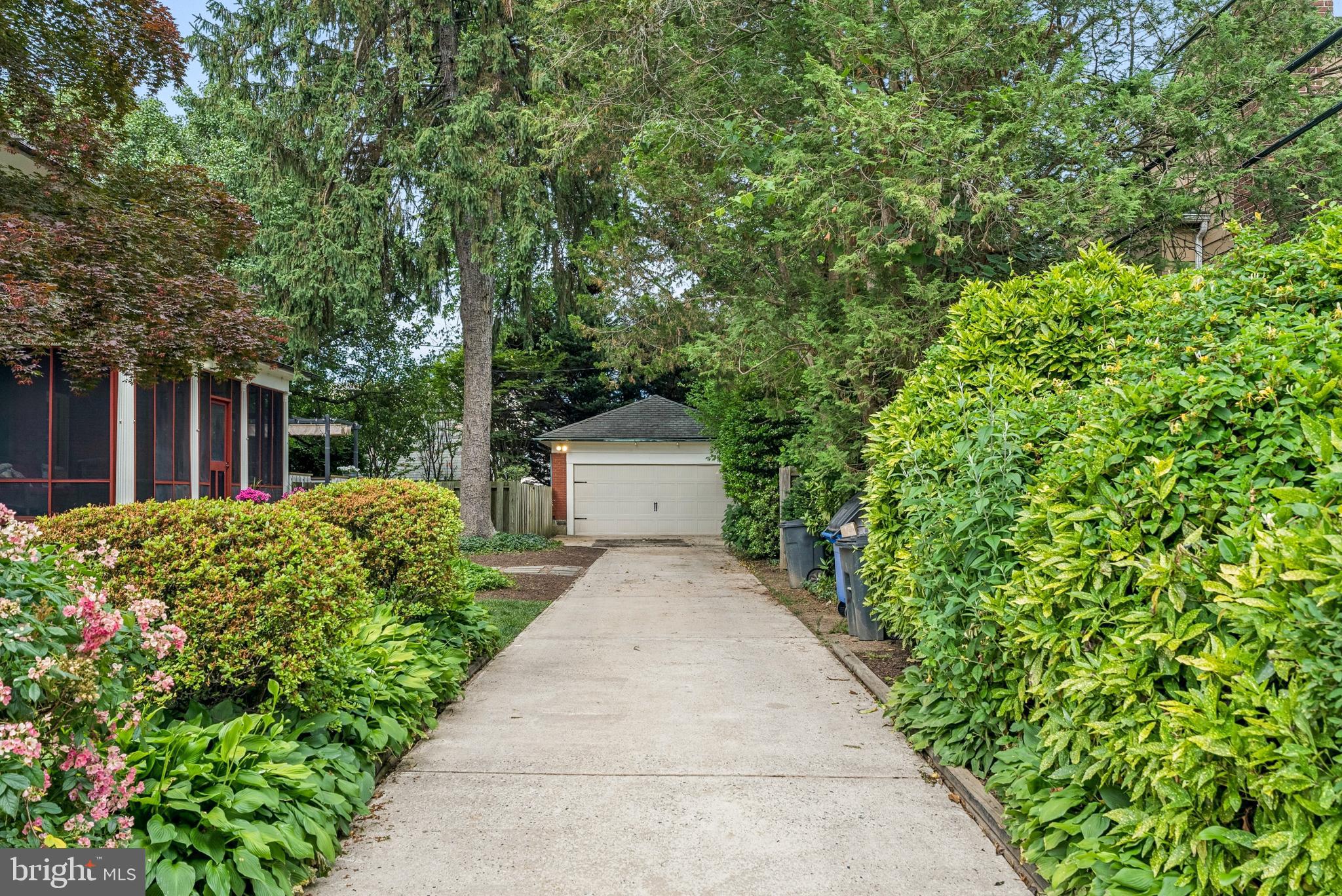 STONELEIGH - Residential