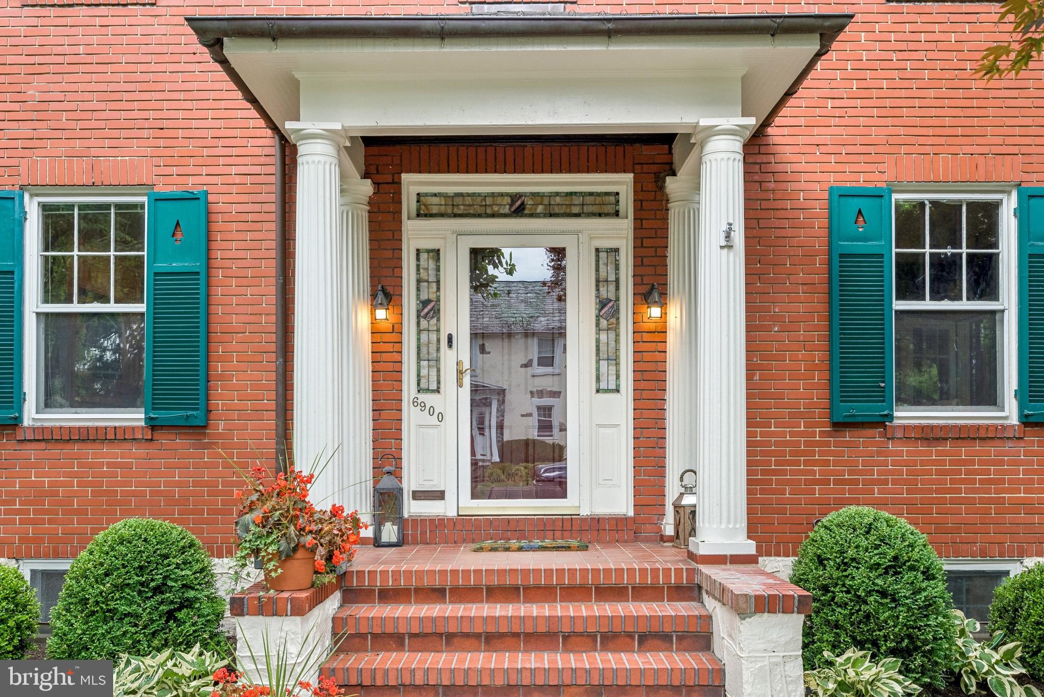 STONELEIGH - Residential