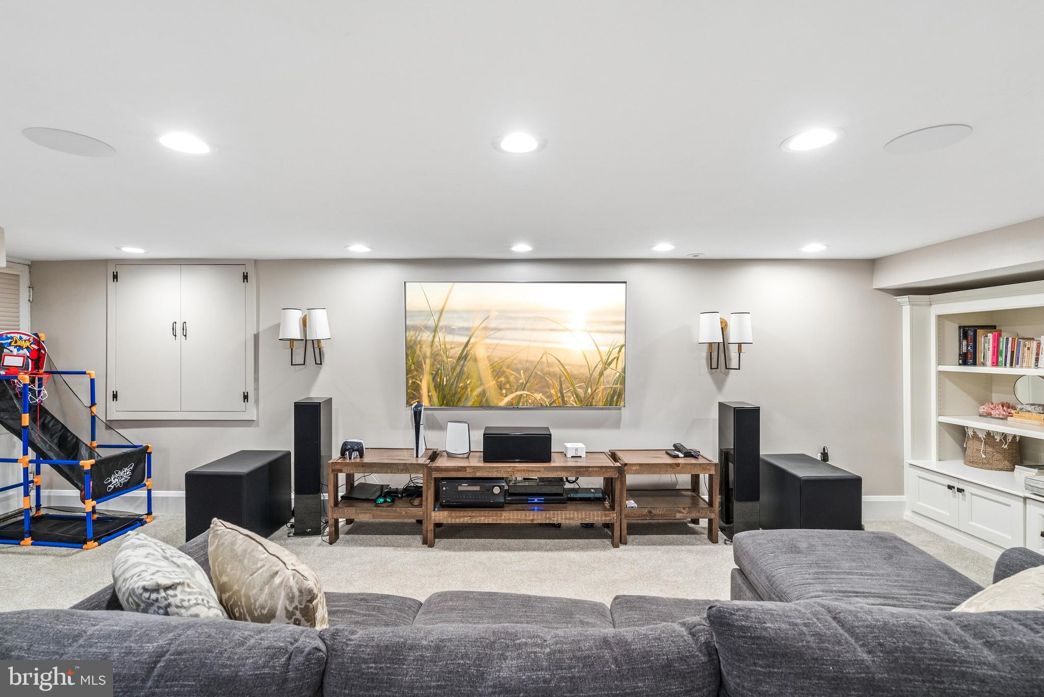 STONELEIGH - Residential