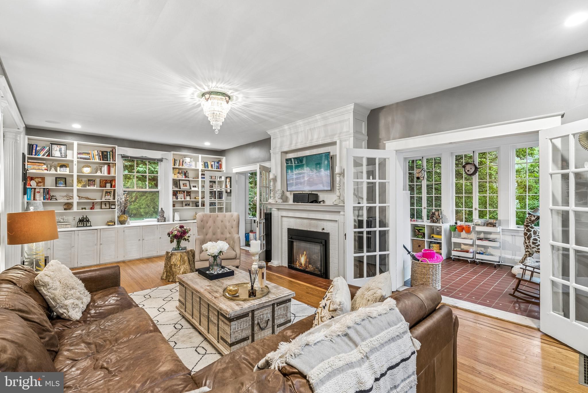 STONELEIGH - Residential