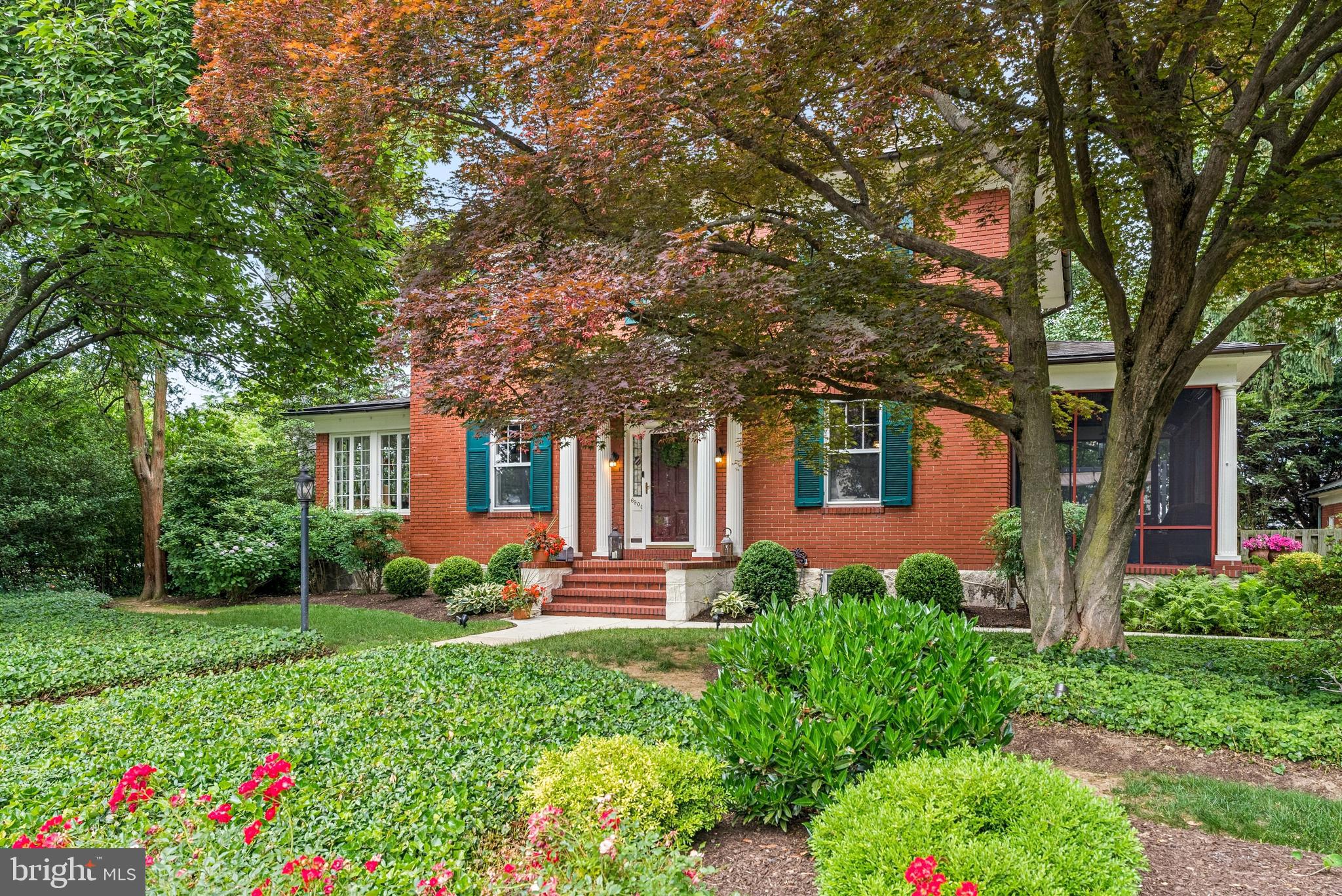 STONELEIGH - Residential