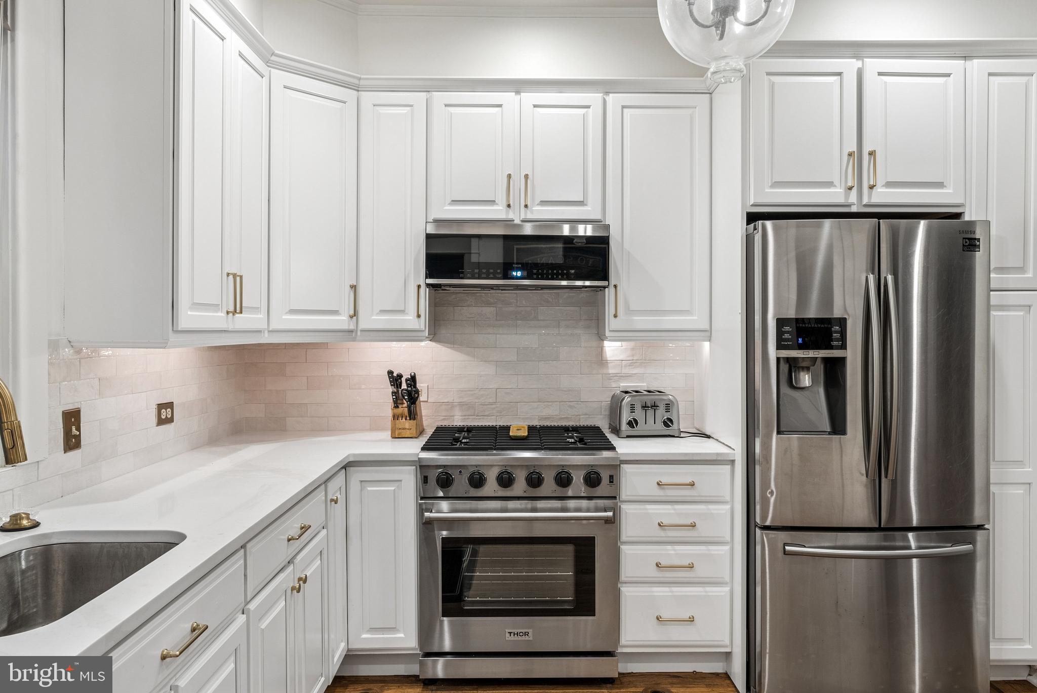 STONELEIGH - Residential