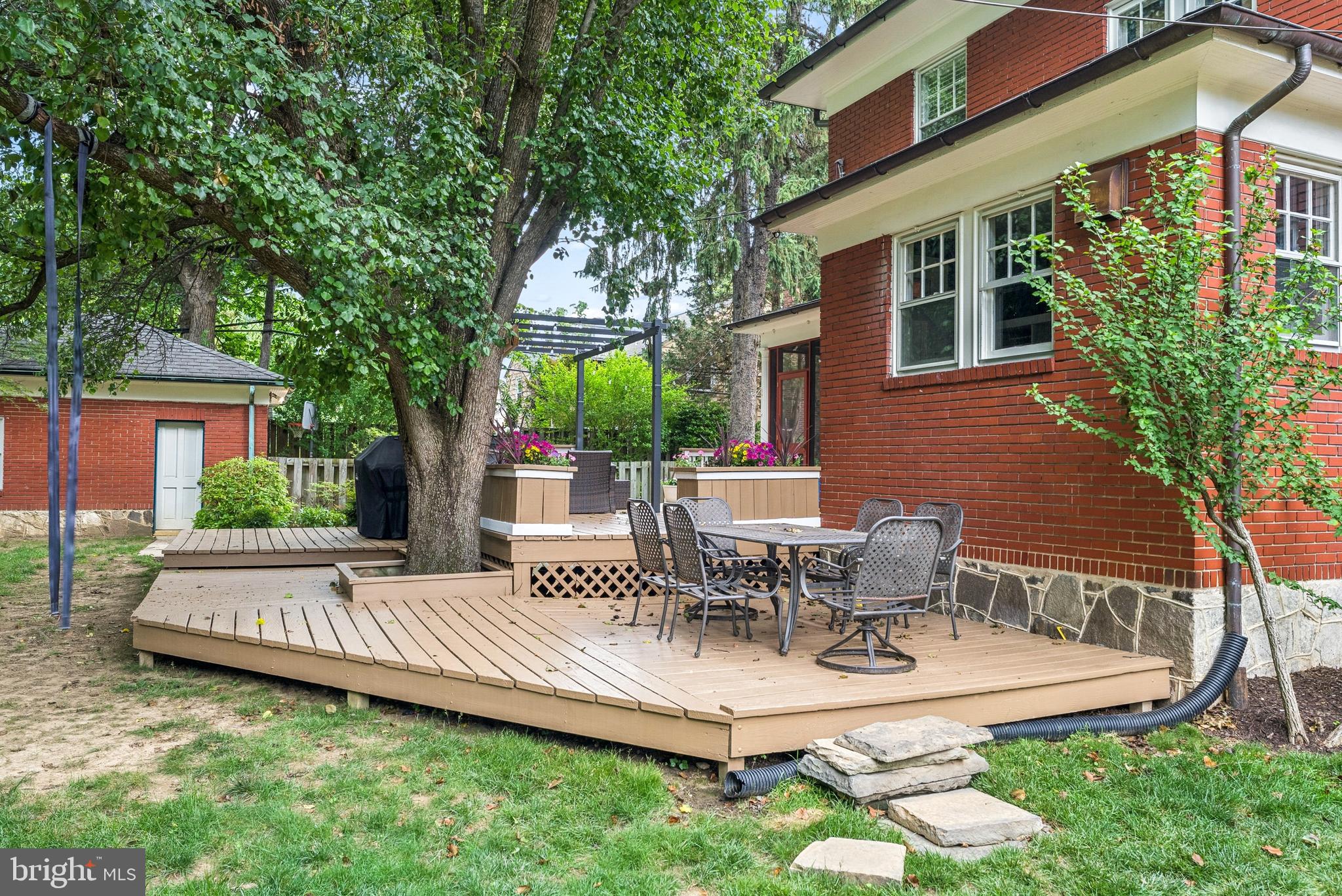STONELEIGH - Residential