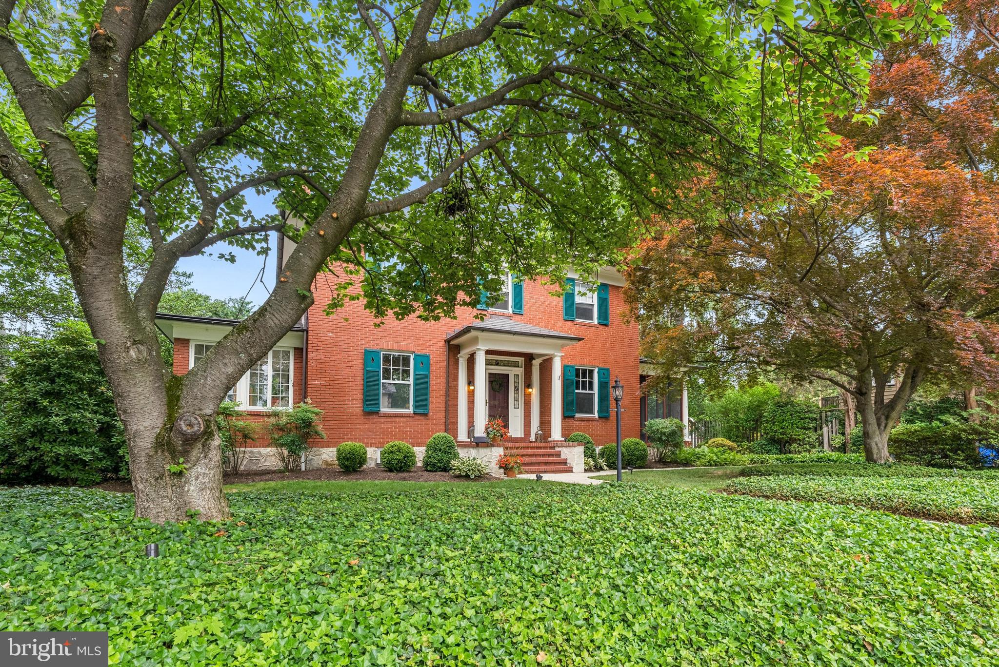 STONELEIGH - Residential