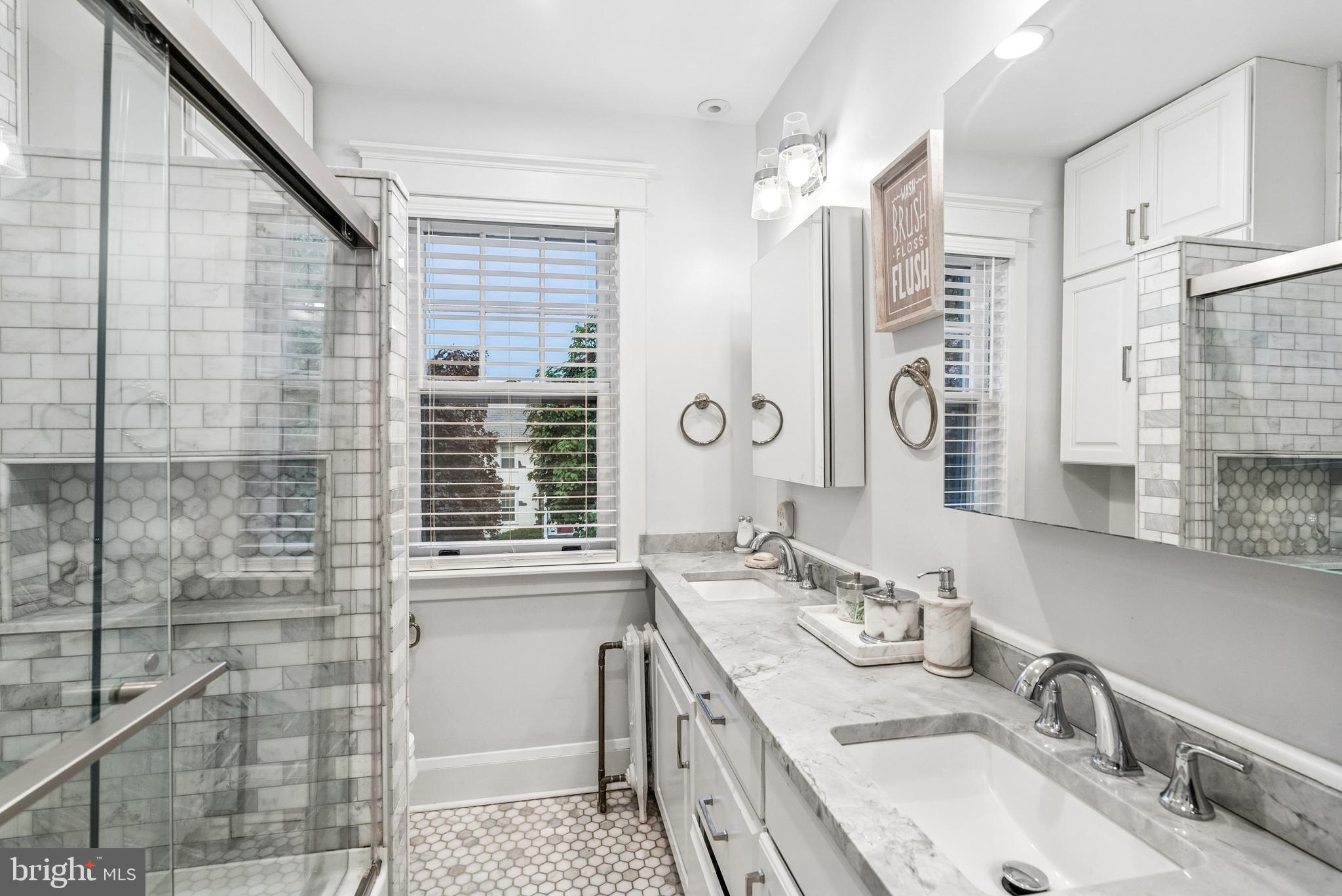 STONELEIGH - Residential