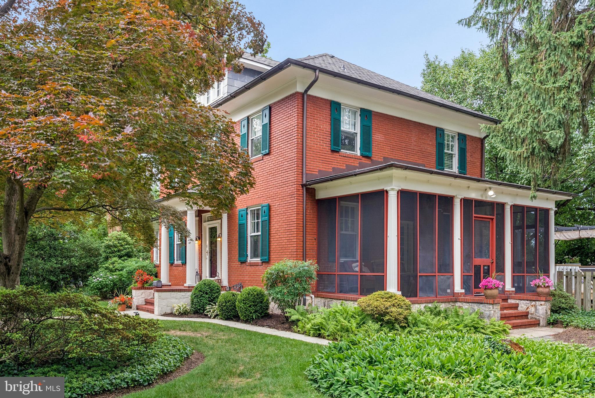 STONELEIGH - Residential