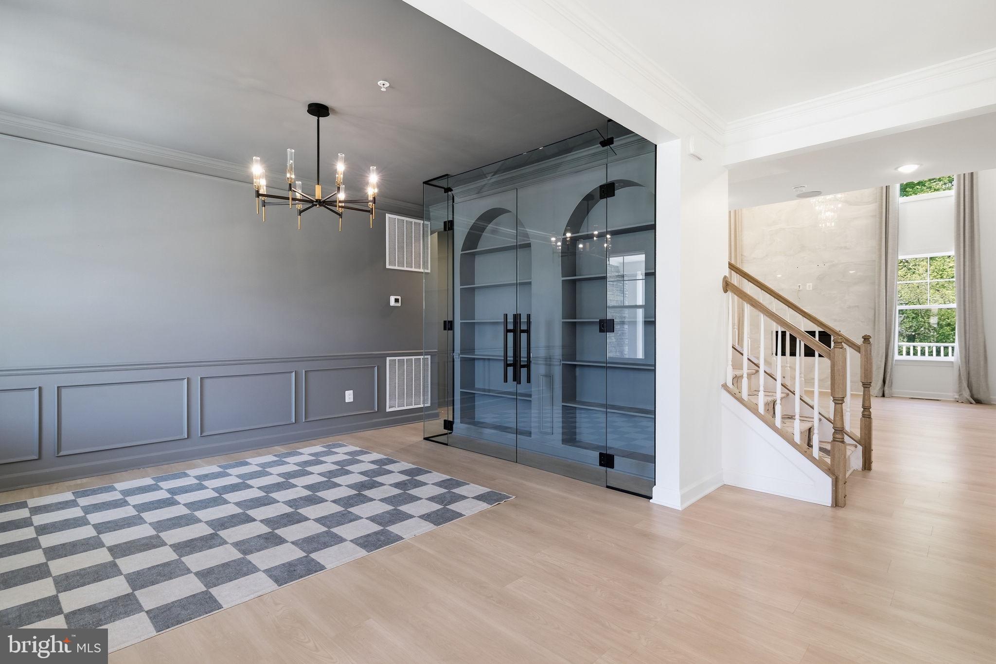 GLENN DALE - Residential