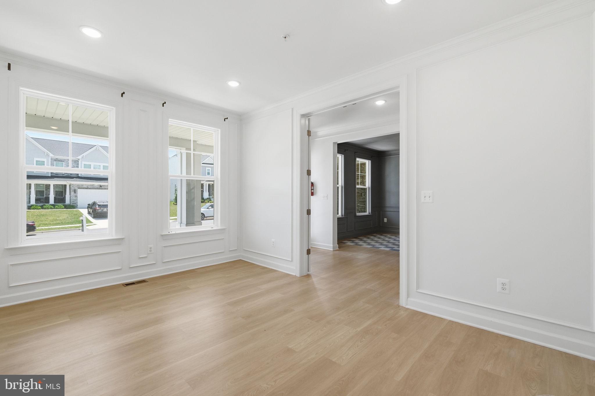 GLENN DALE - Residential
