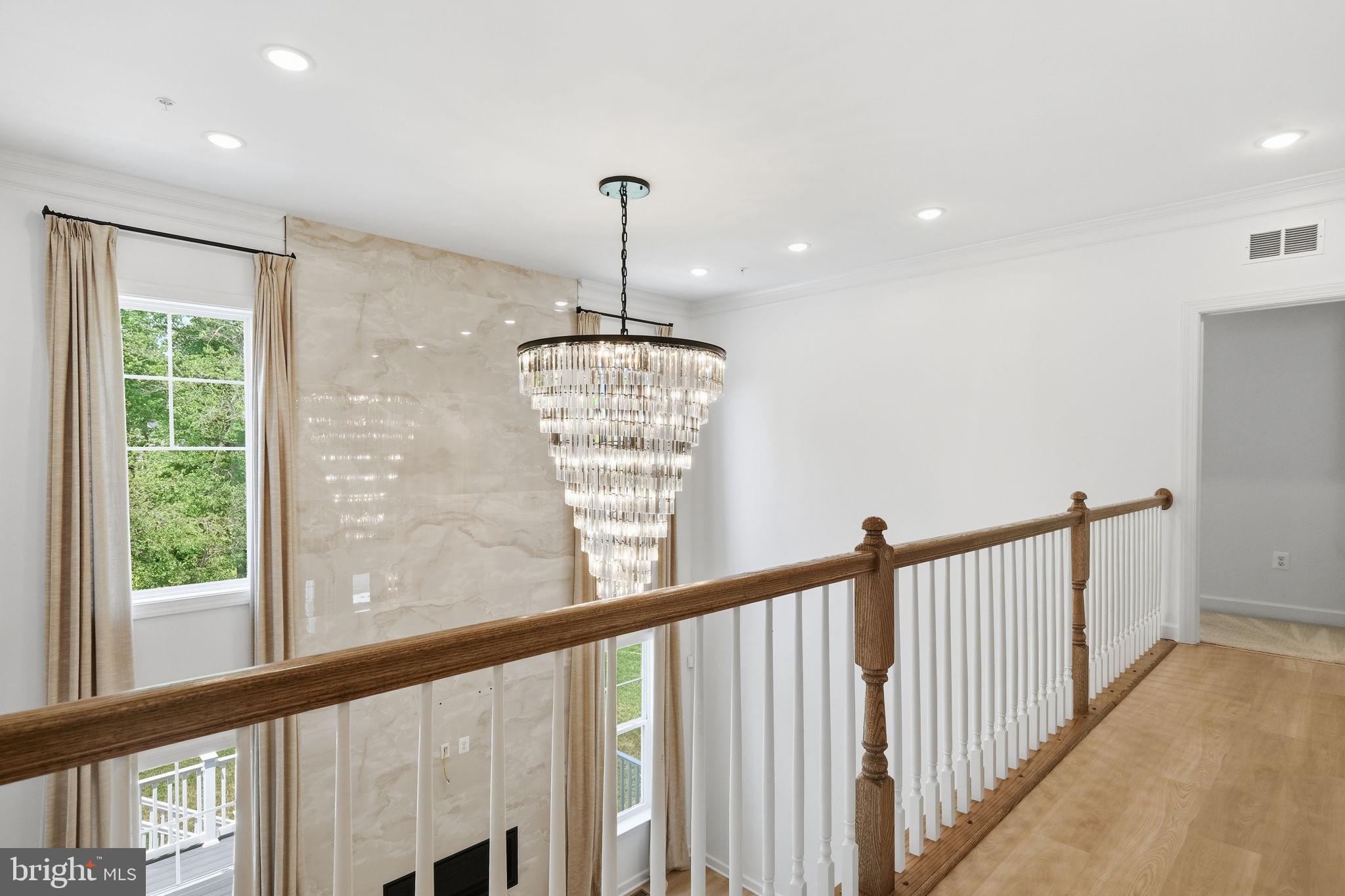 GLENN DALE - Residential