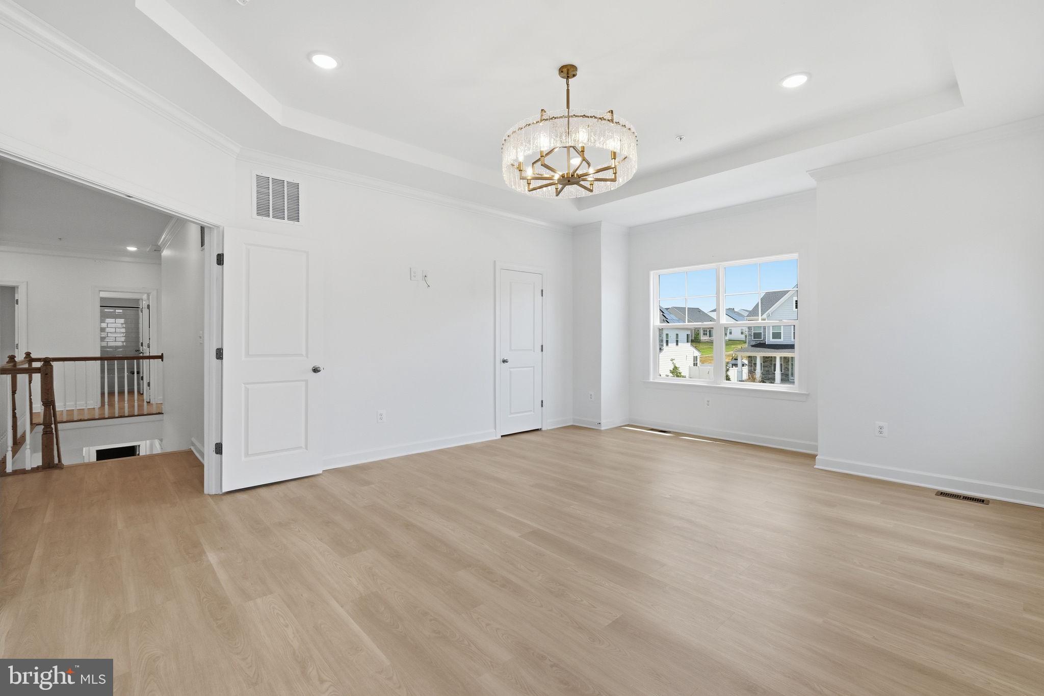 GLENN DALE - Residential