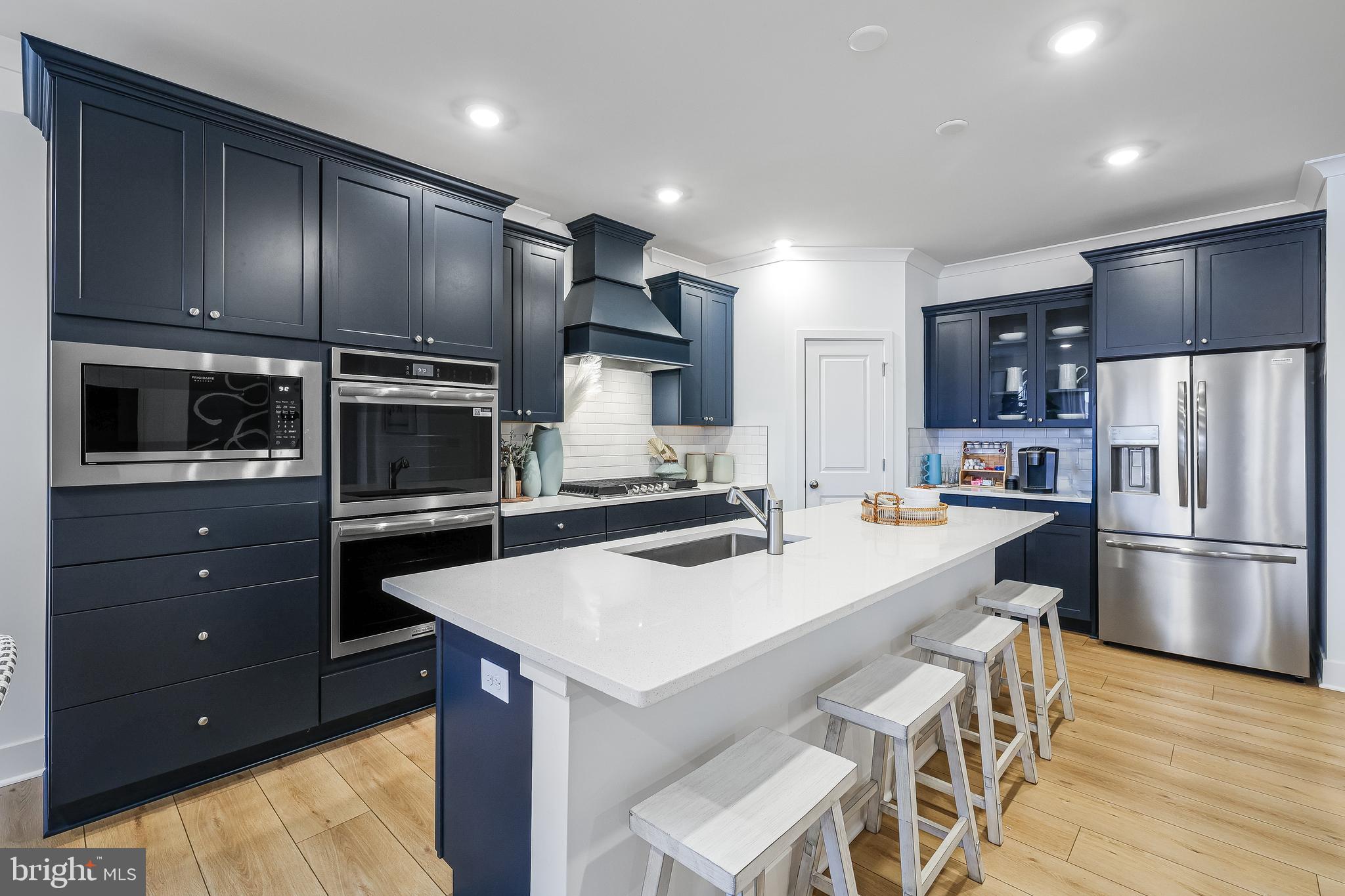 BRIDGEWATER - Residential