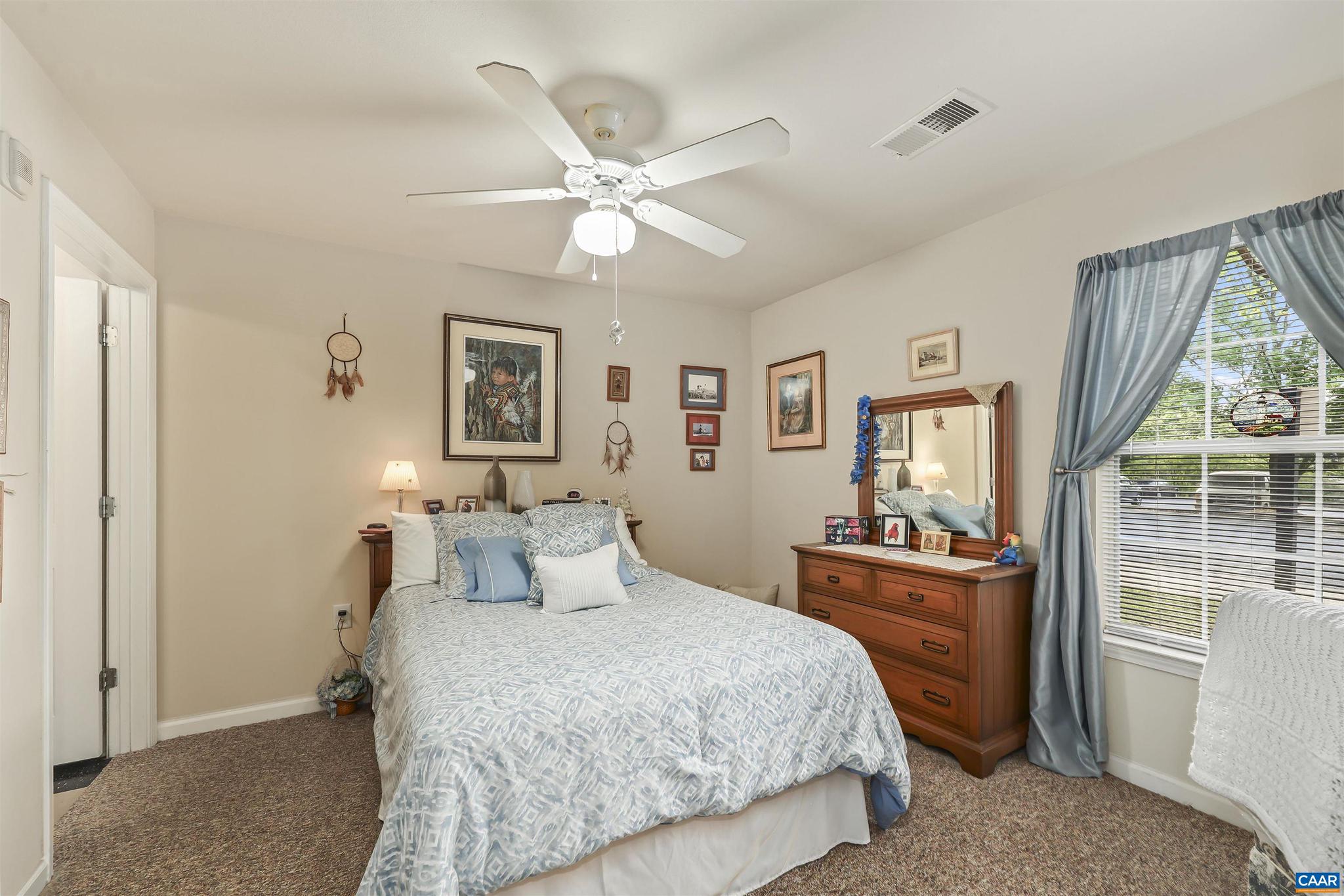 EAGLES LANDING - Residential