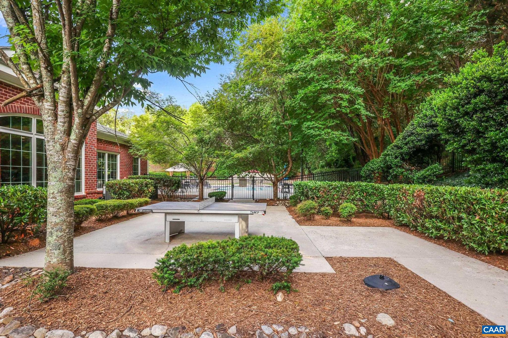 EAGLES LANDING - Residential