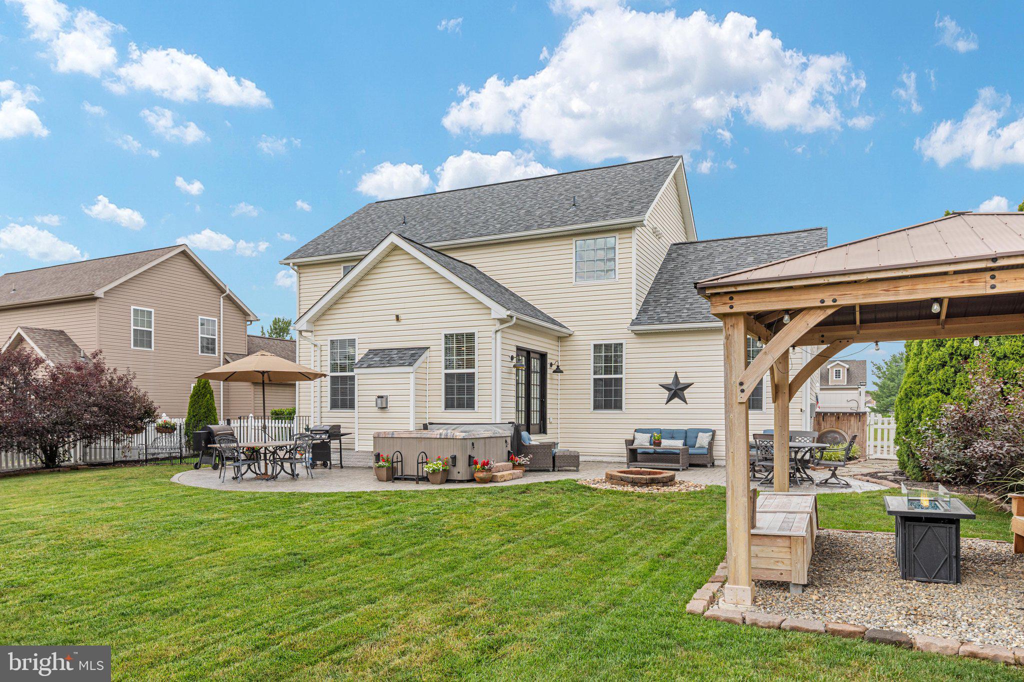 WEBBER SPRINGS - Residential