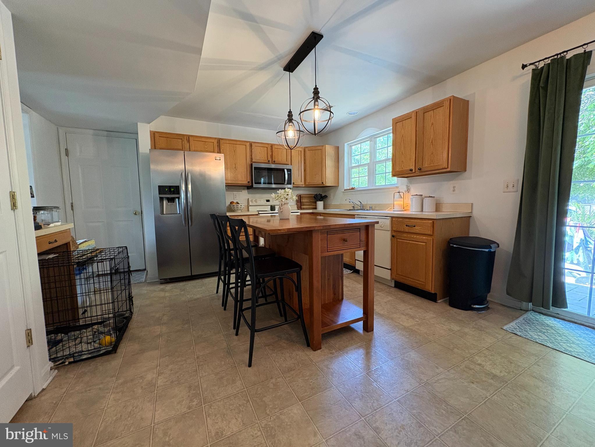 ROLLING ACRES - Residential