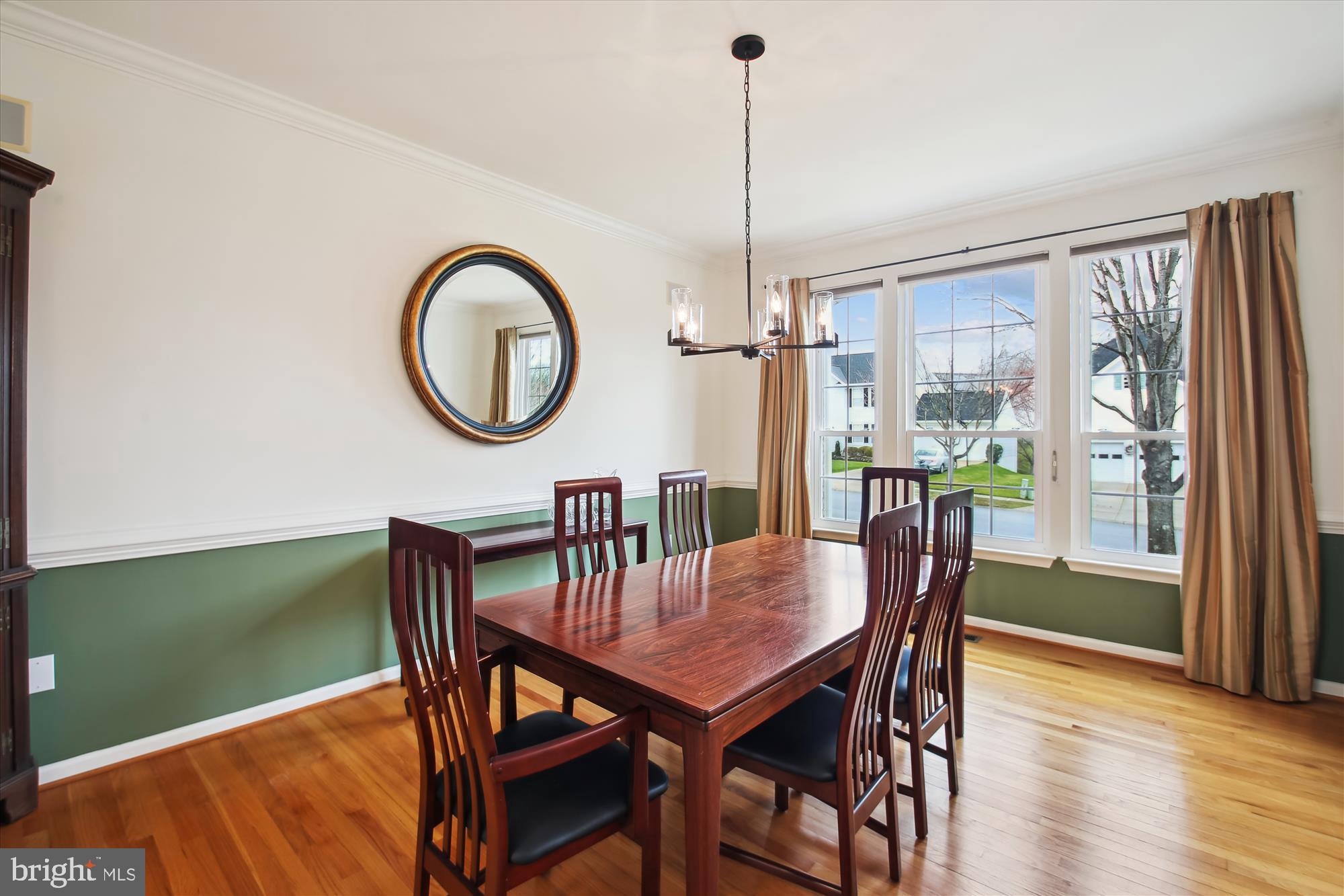 VILLAGE OF RIVER HILL - Residential
