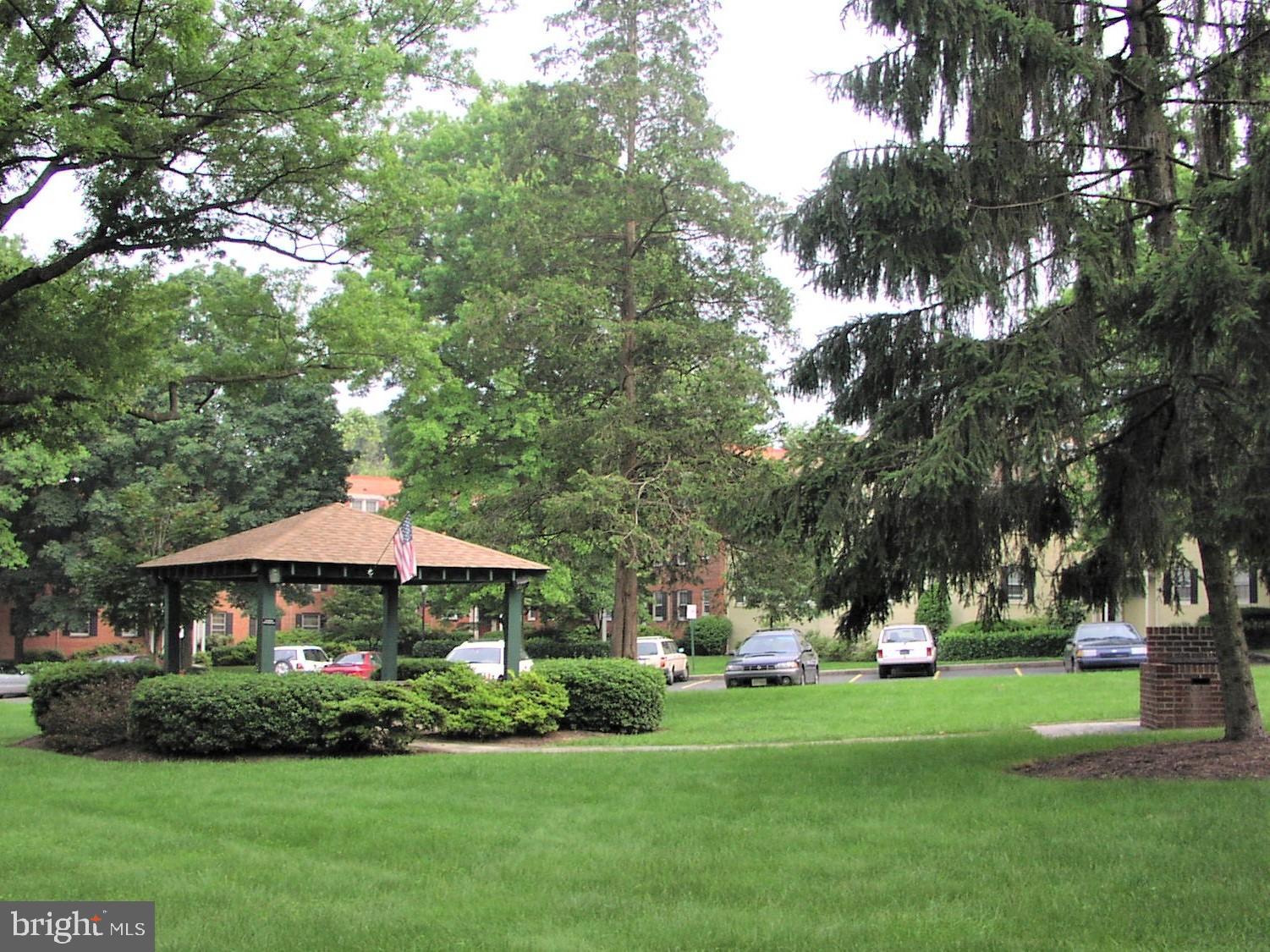 ROCK CREEK GARDENS - Residential