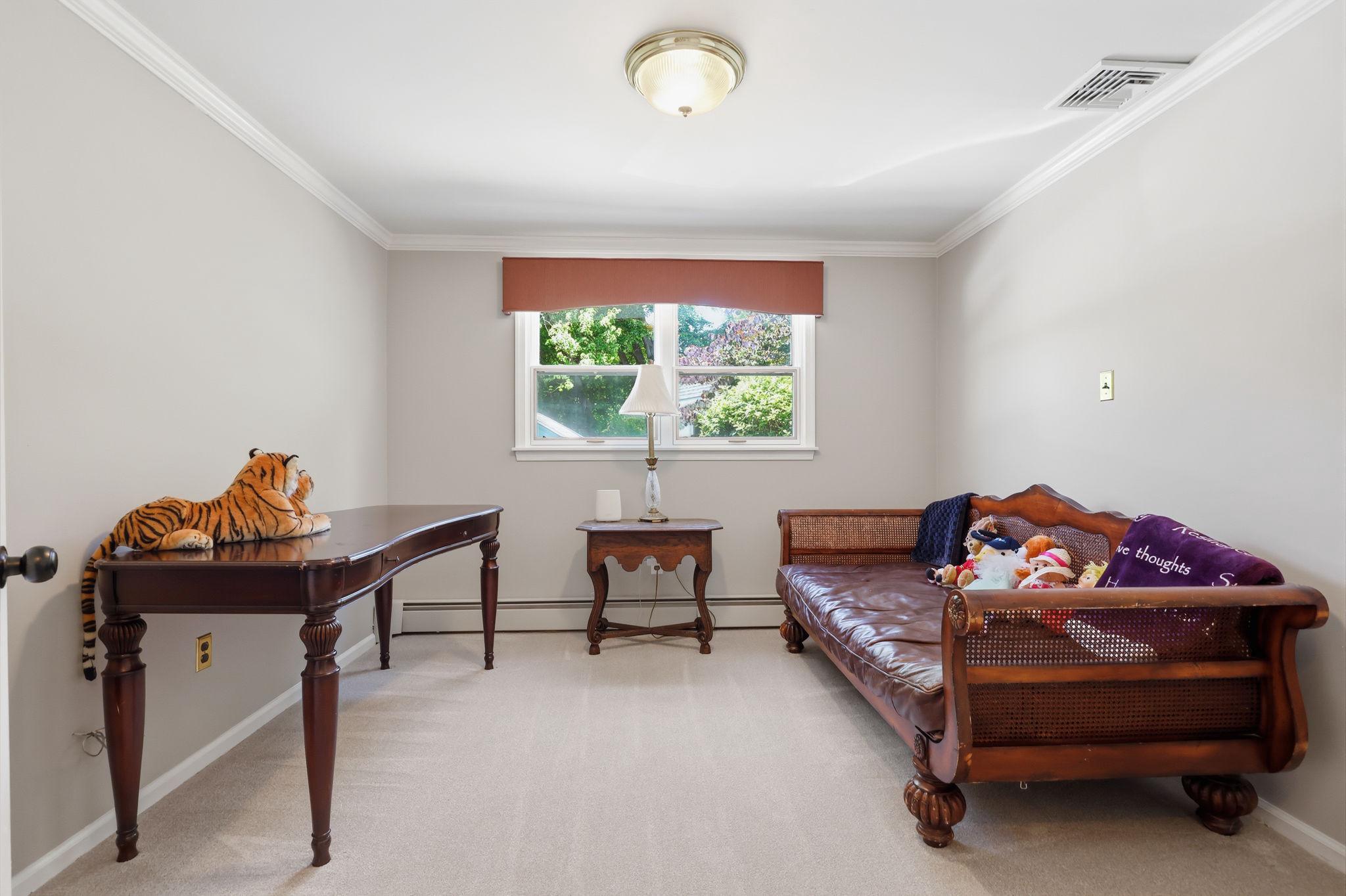 TOWER HILL WOODS - Residential