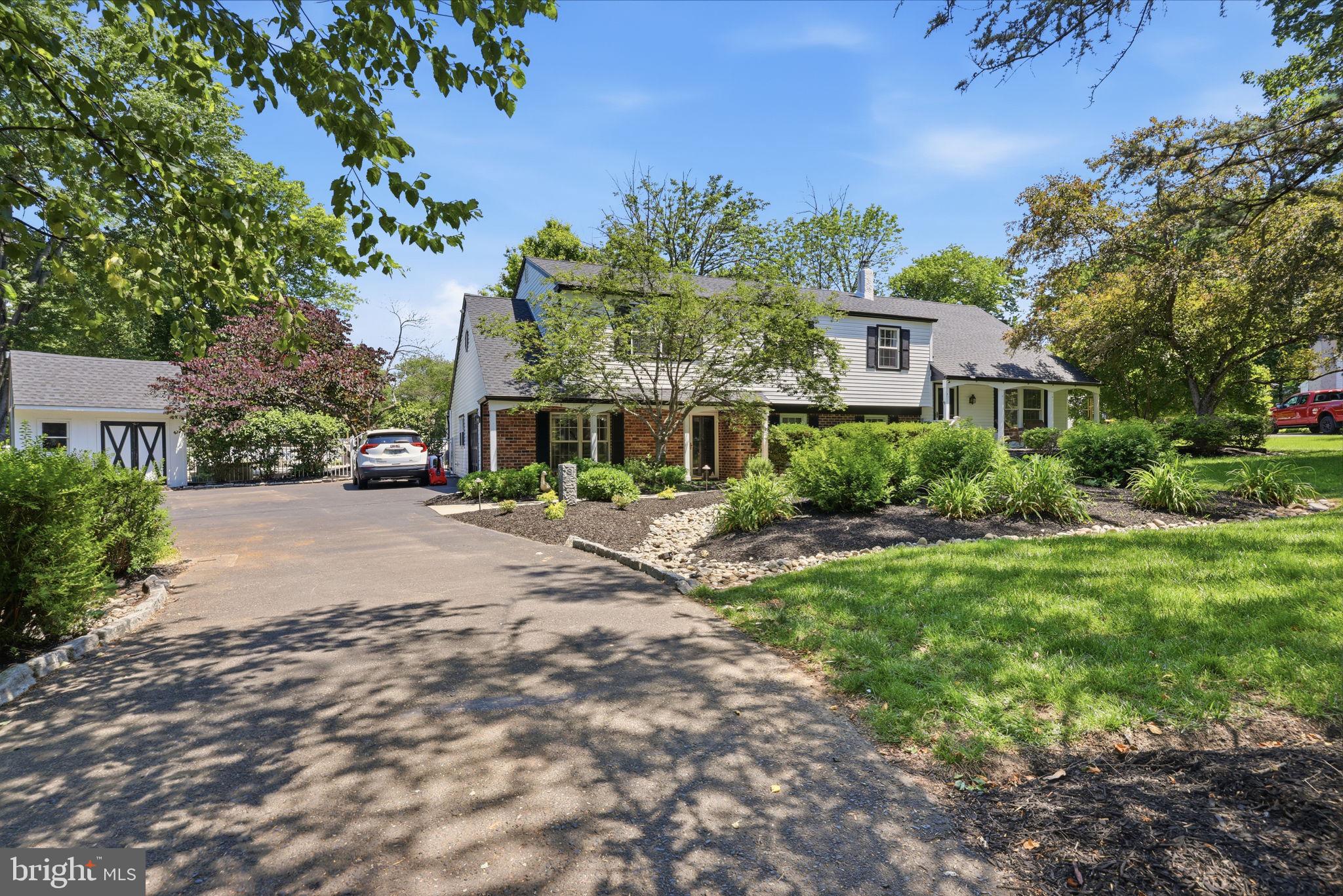 TOWER HILL WOODS - Residential