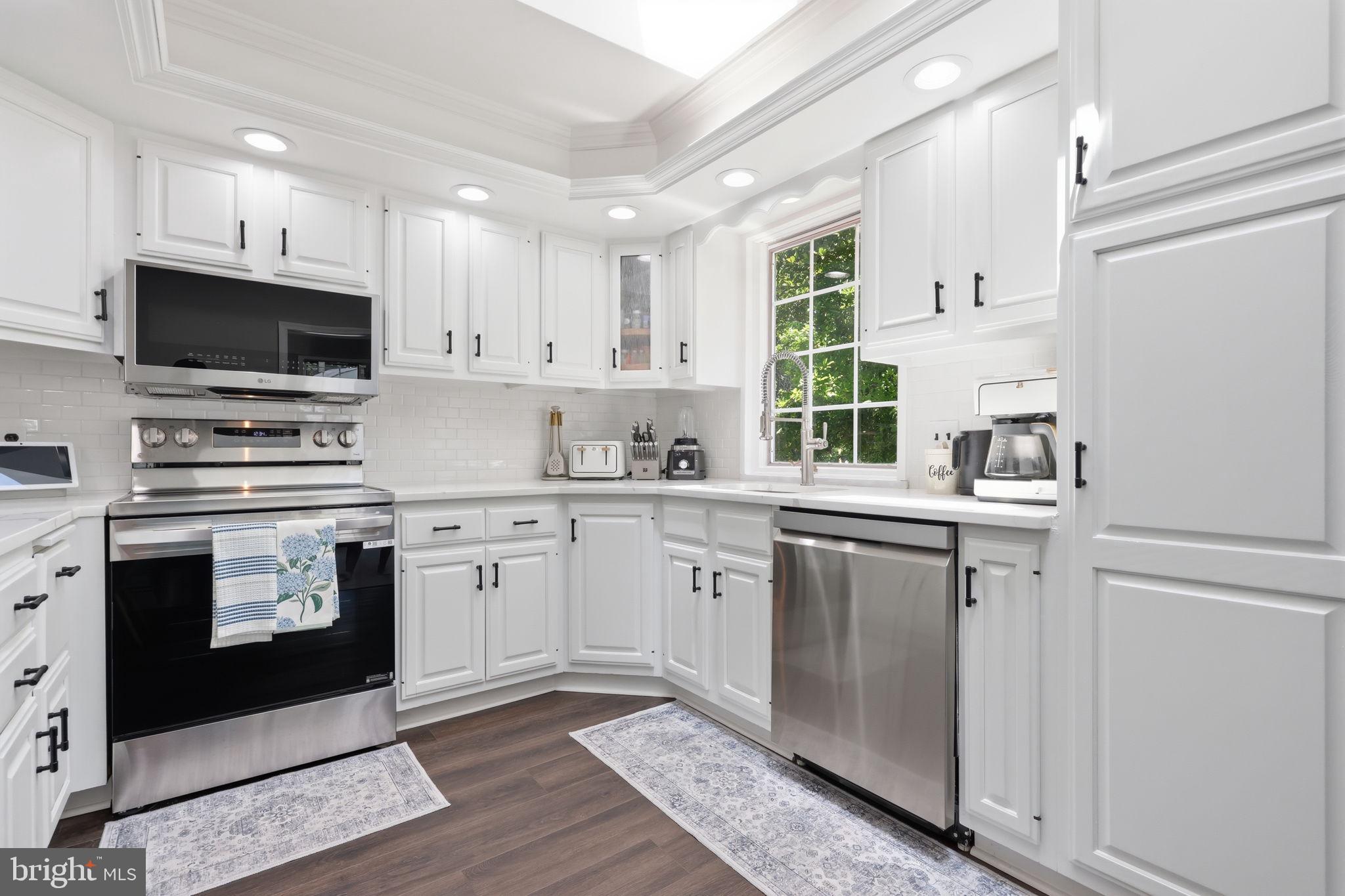 TOWER HILL WOODS - Residential