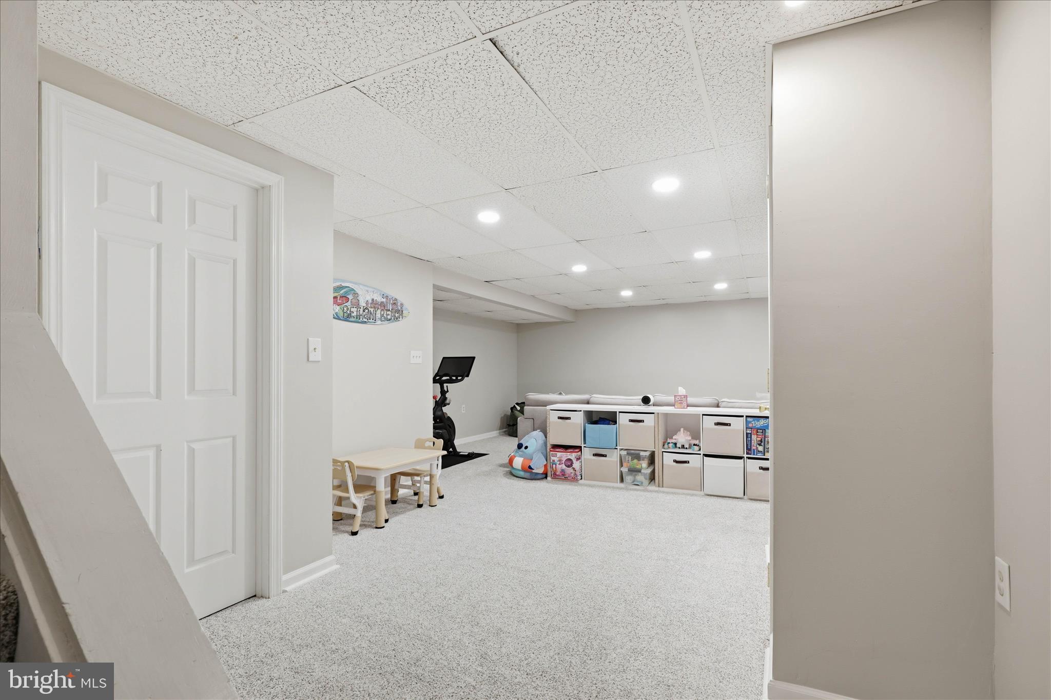 HOFFMAN HEIGHTS - Residential