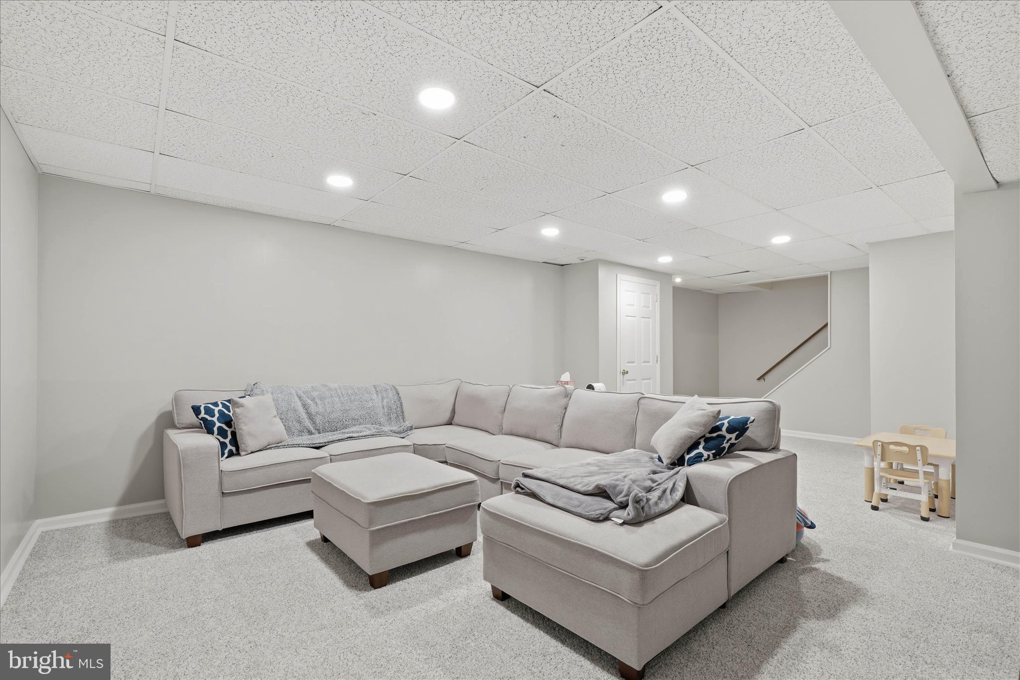 HOFFMAN HEIGHTS - Residential